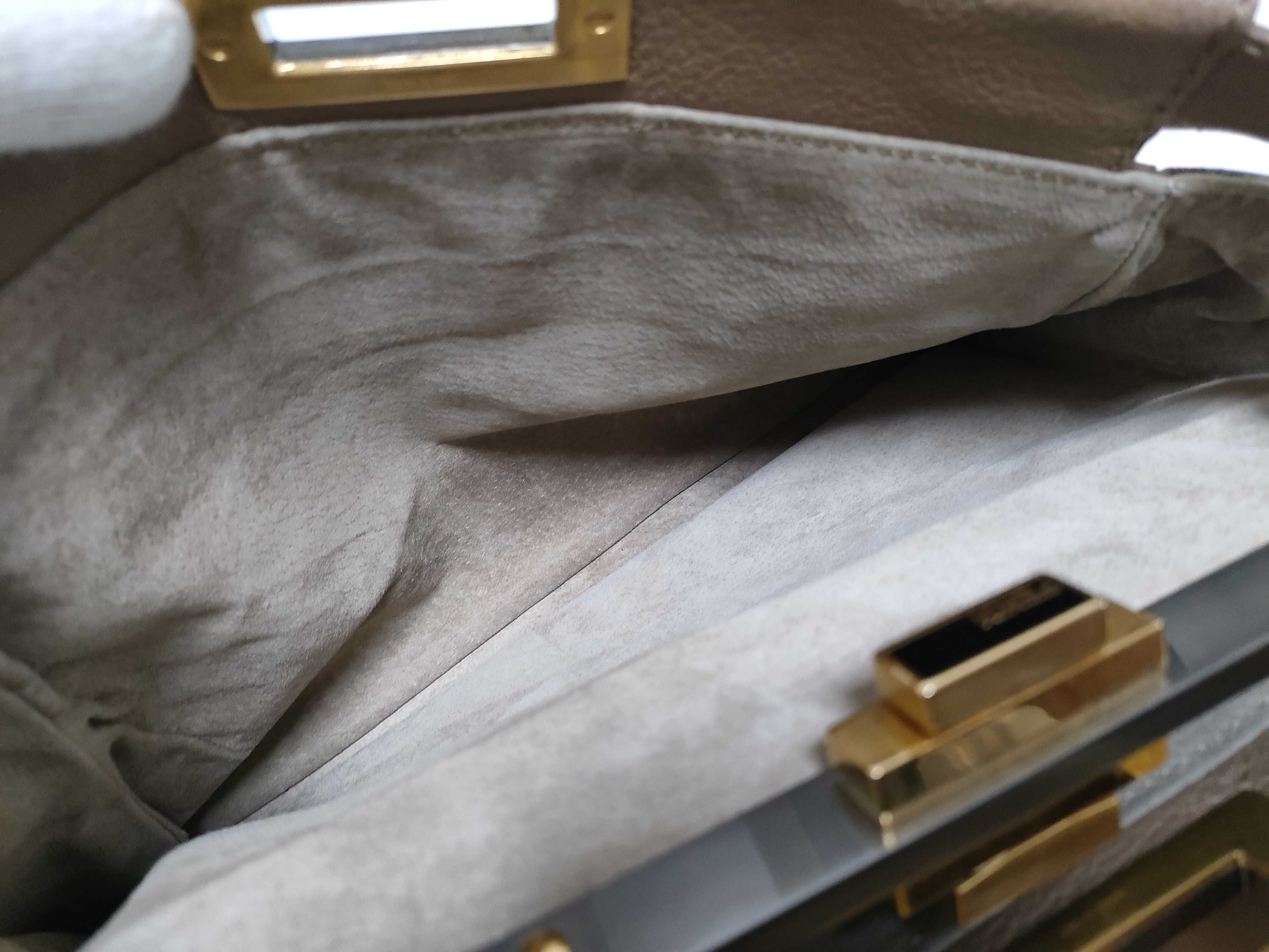 【水曜終了】(10699_0196)▼FENDI ピーカブー ハンドバッグ