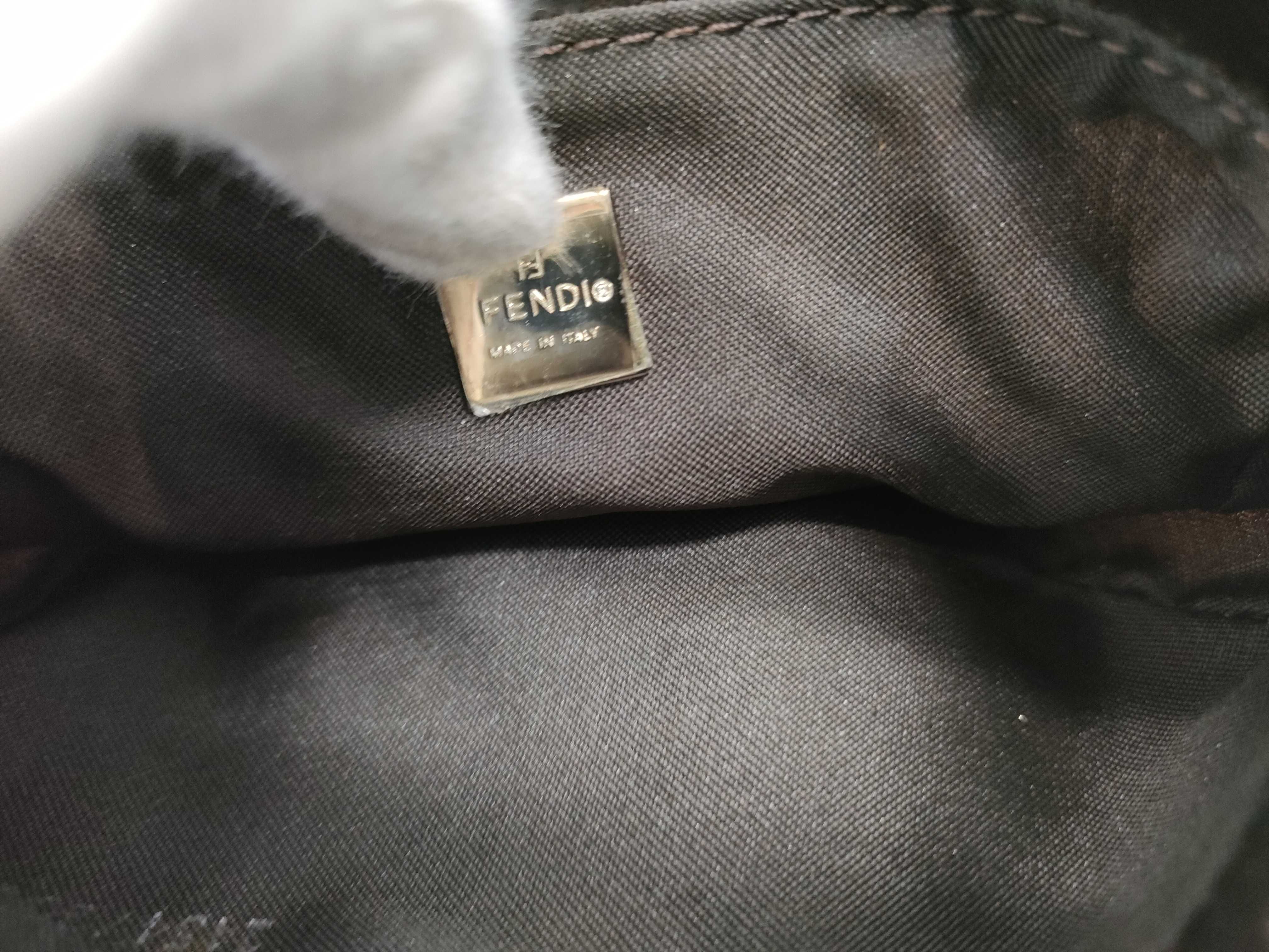 【水曜終了】(10220_0352)フェンディ FENDI ビーズ クロワッサン ハンドバッグ
