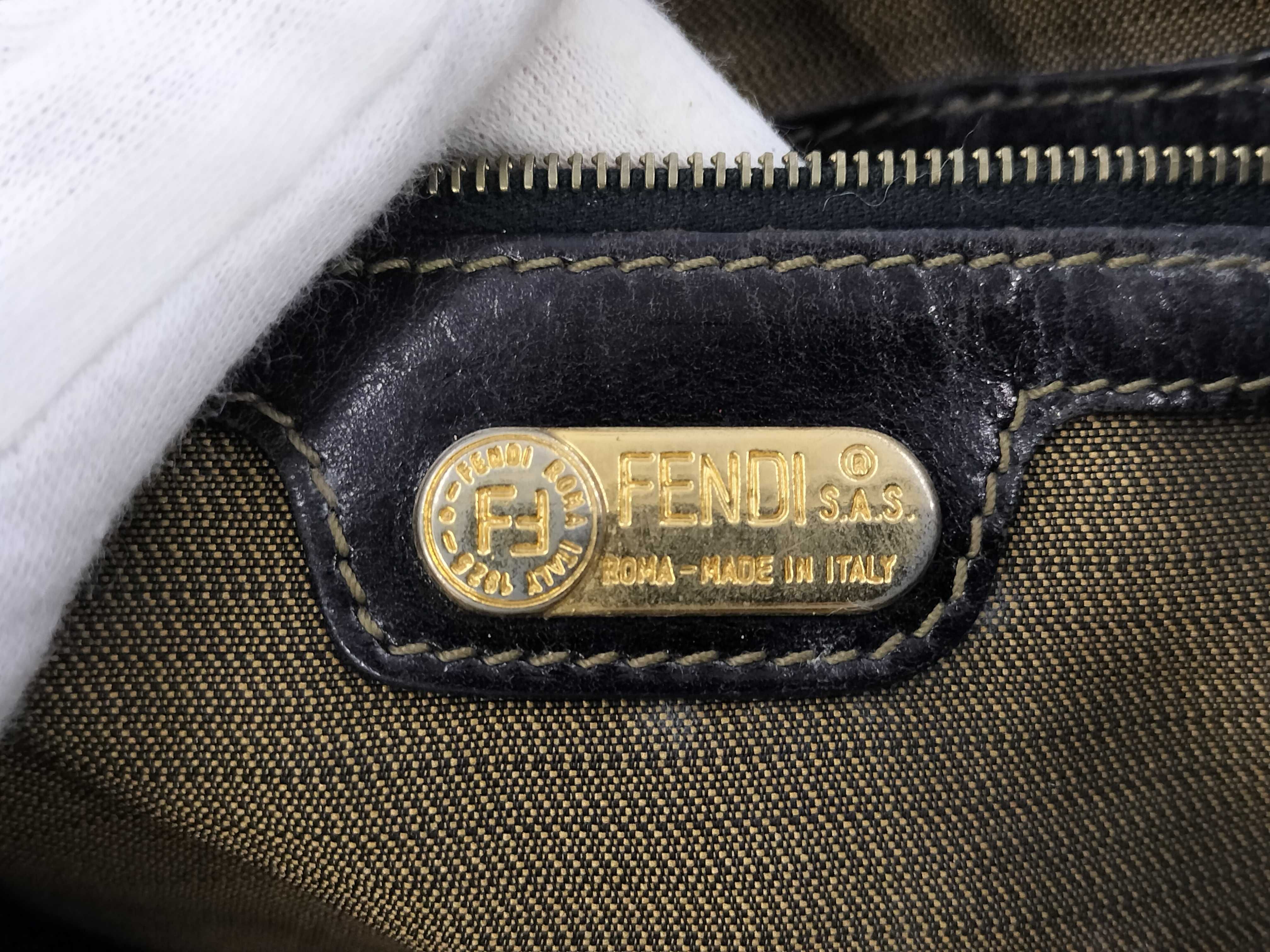 【水曜終了】(10230_0334)FENDI ズッカ ハンドバッグ