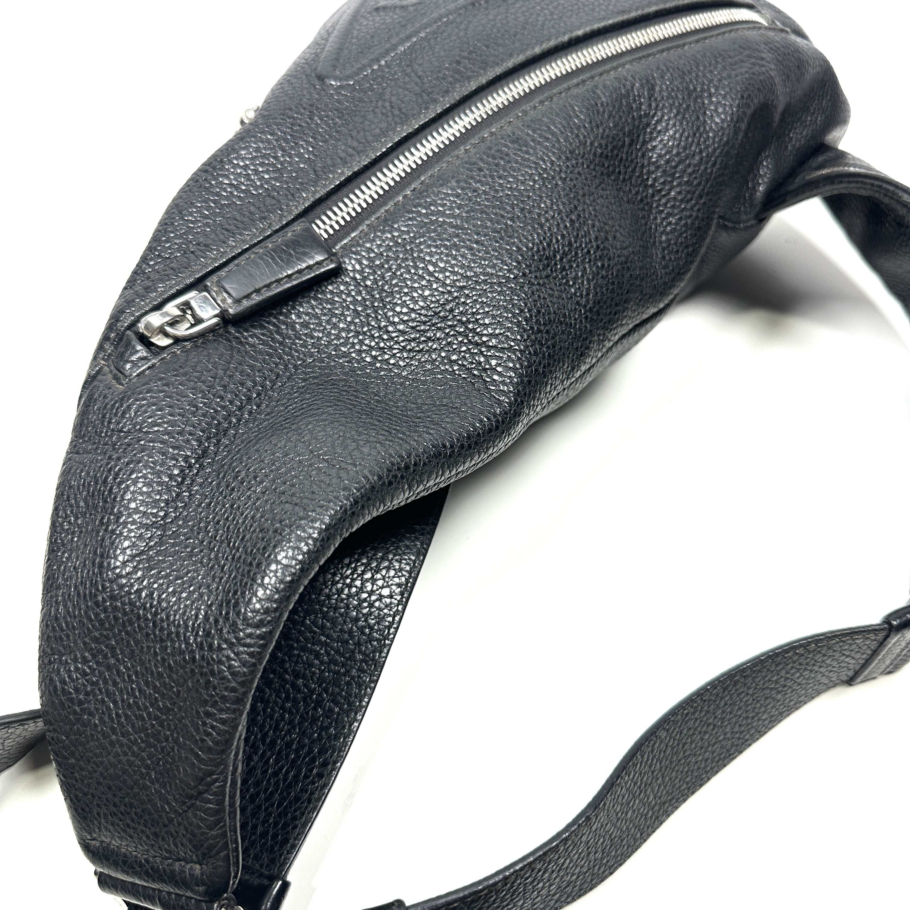 【水曜終了】(10698_0169)PRADA バックパック ステート ワンショルダー ボディバッグ トライアングルプレート ヴィッテロダイノ ブラック レザー ショルダーバッグ