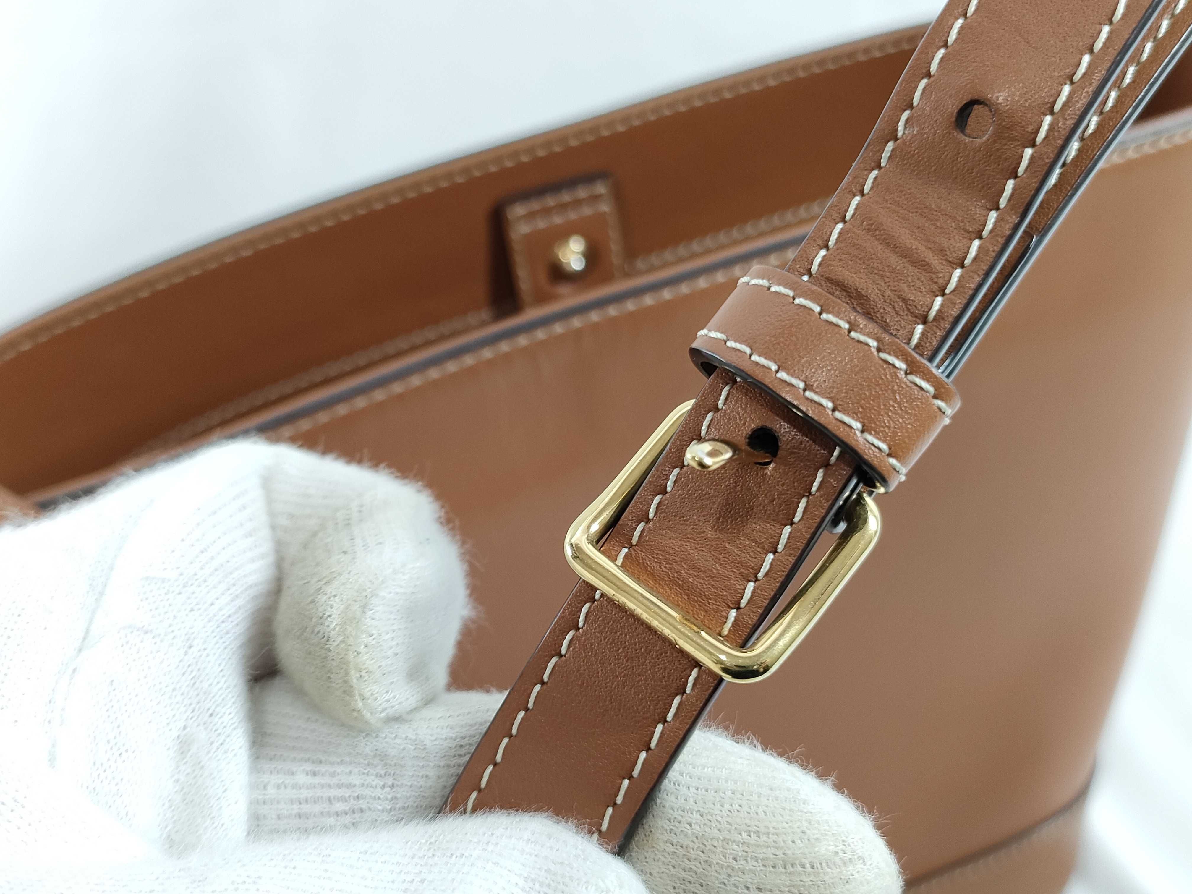 【水曜終了】(10228_0096)CHANEL カメリア その他小物