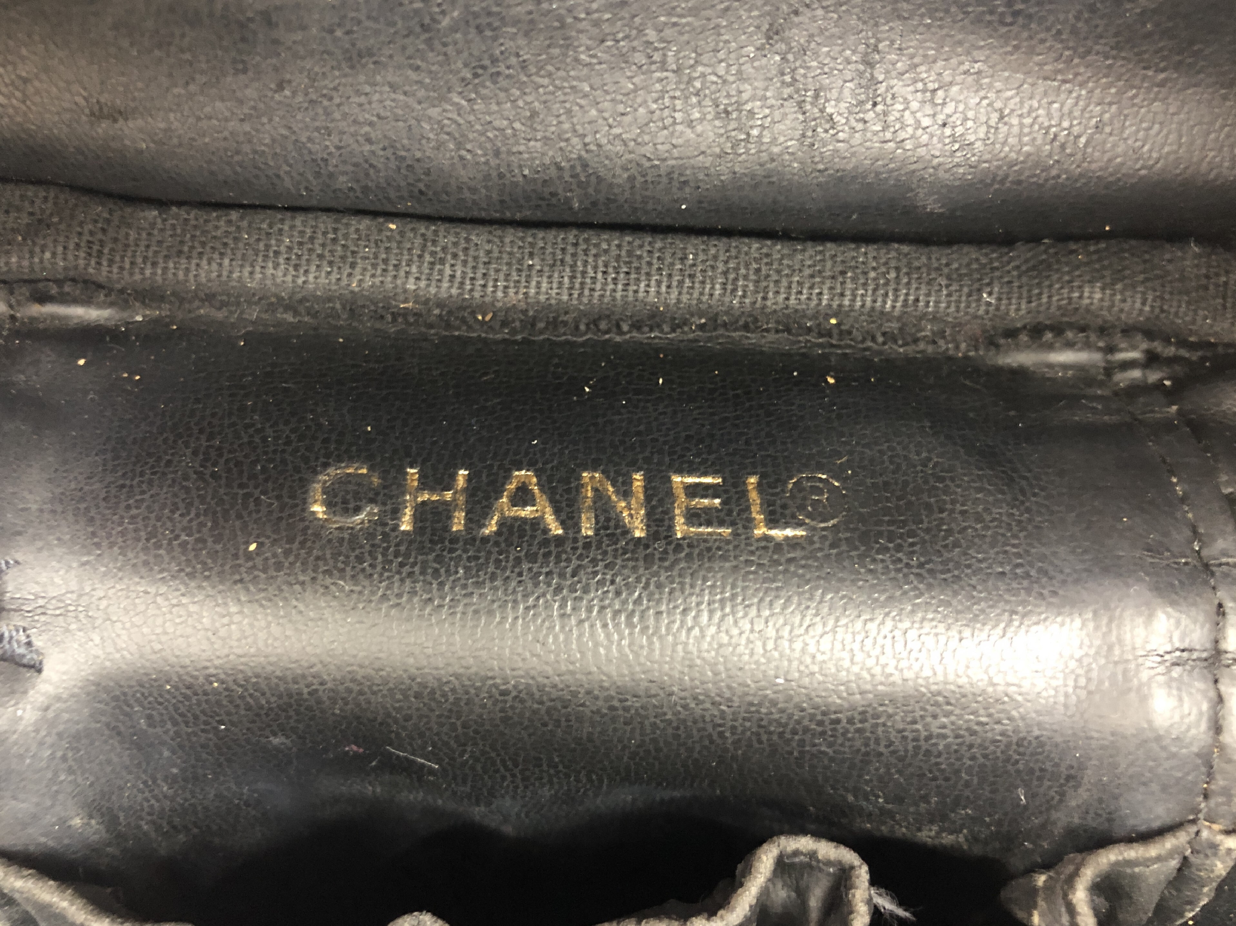 【水曜終了】(10228_0122)CHANEL ココマーク 縦型バニティバッグ A01998 キャビアスキン ブラック バニティバッグ