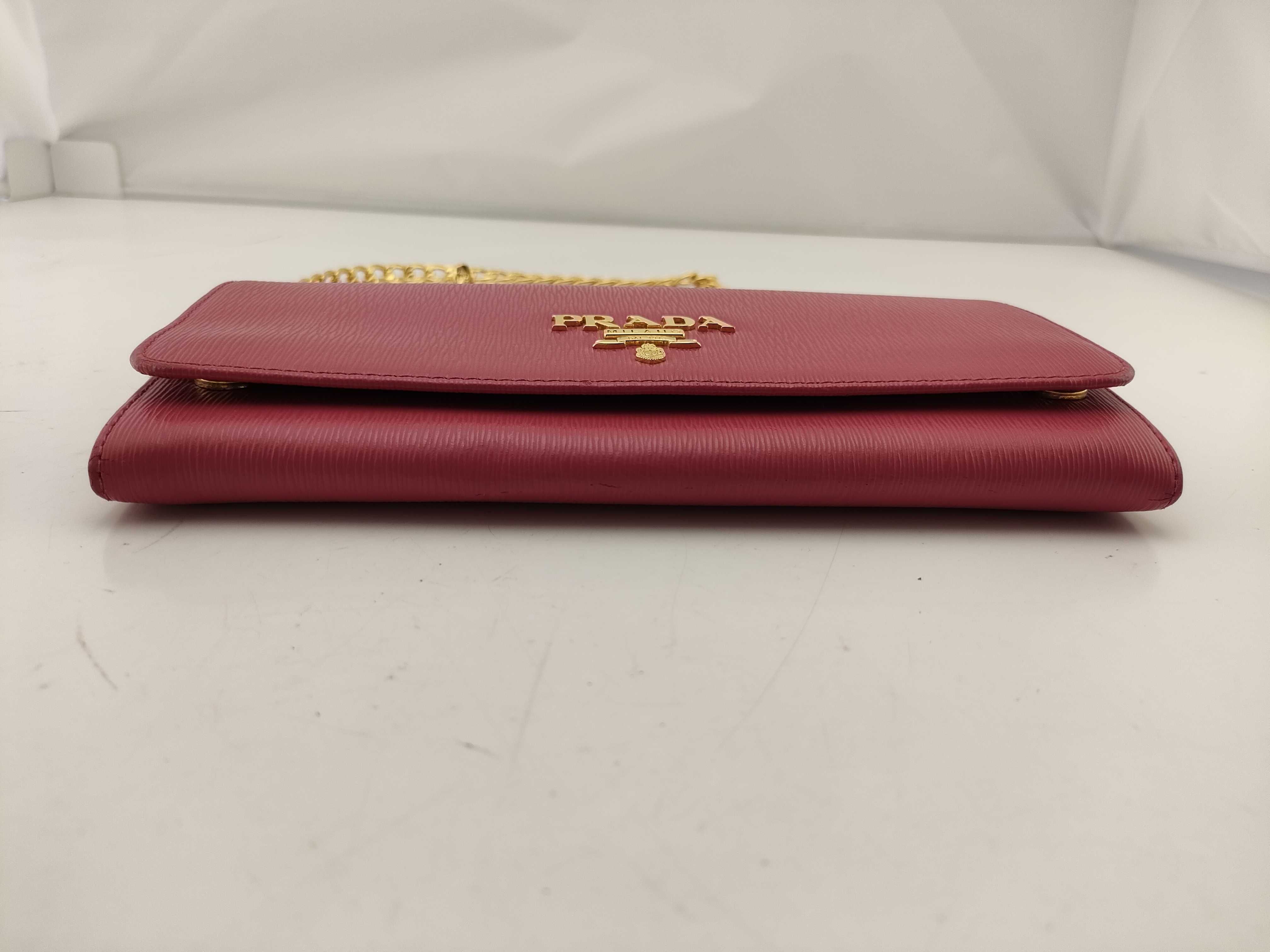 【水曜終了】(10230_0311)PRADA レザー チェーン ウォレット 財布