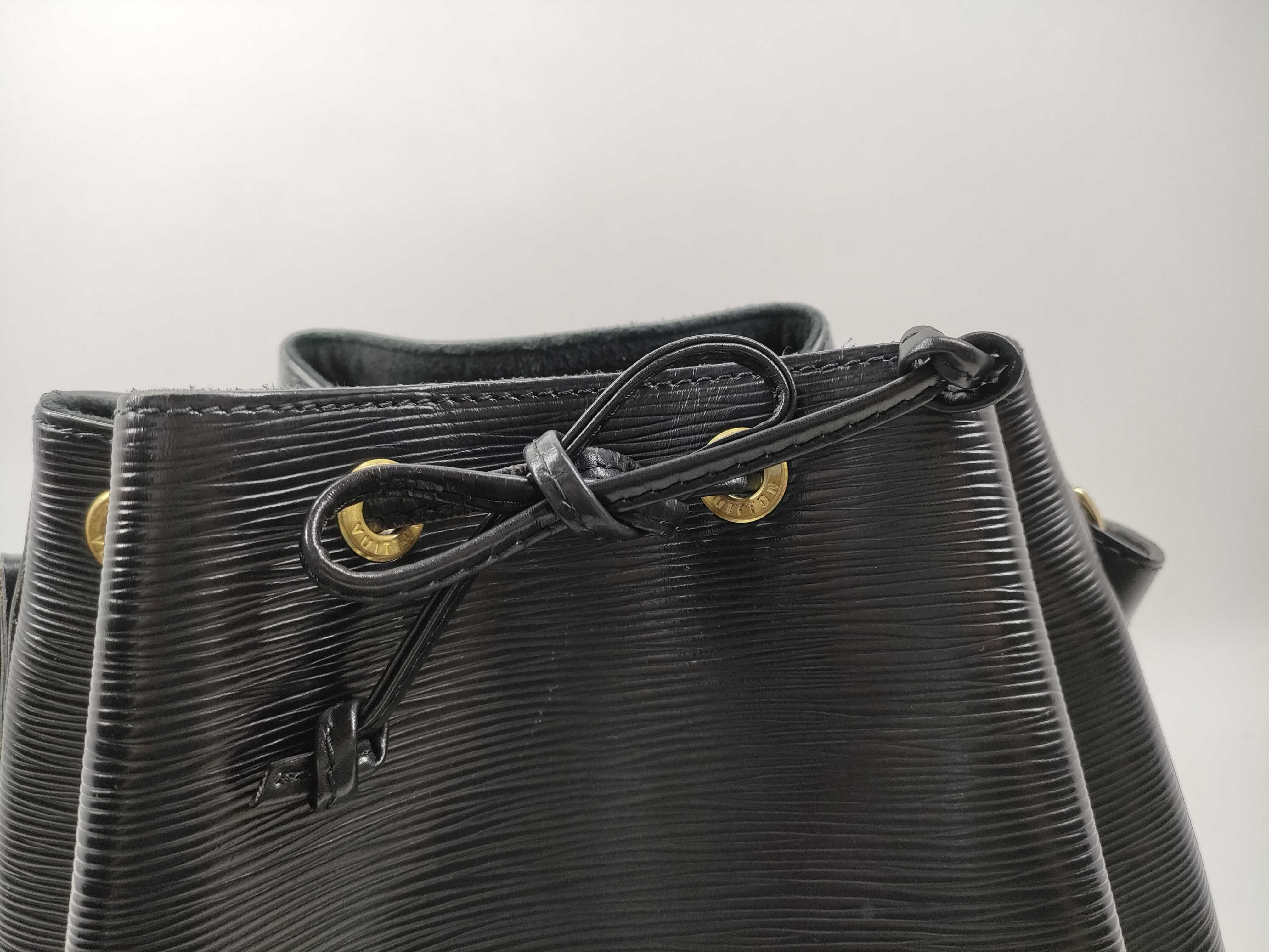 【水曜終了】(10229_0263)LOUIS VUITTON エピ プチノエ ショルダーバッグ