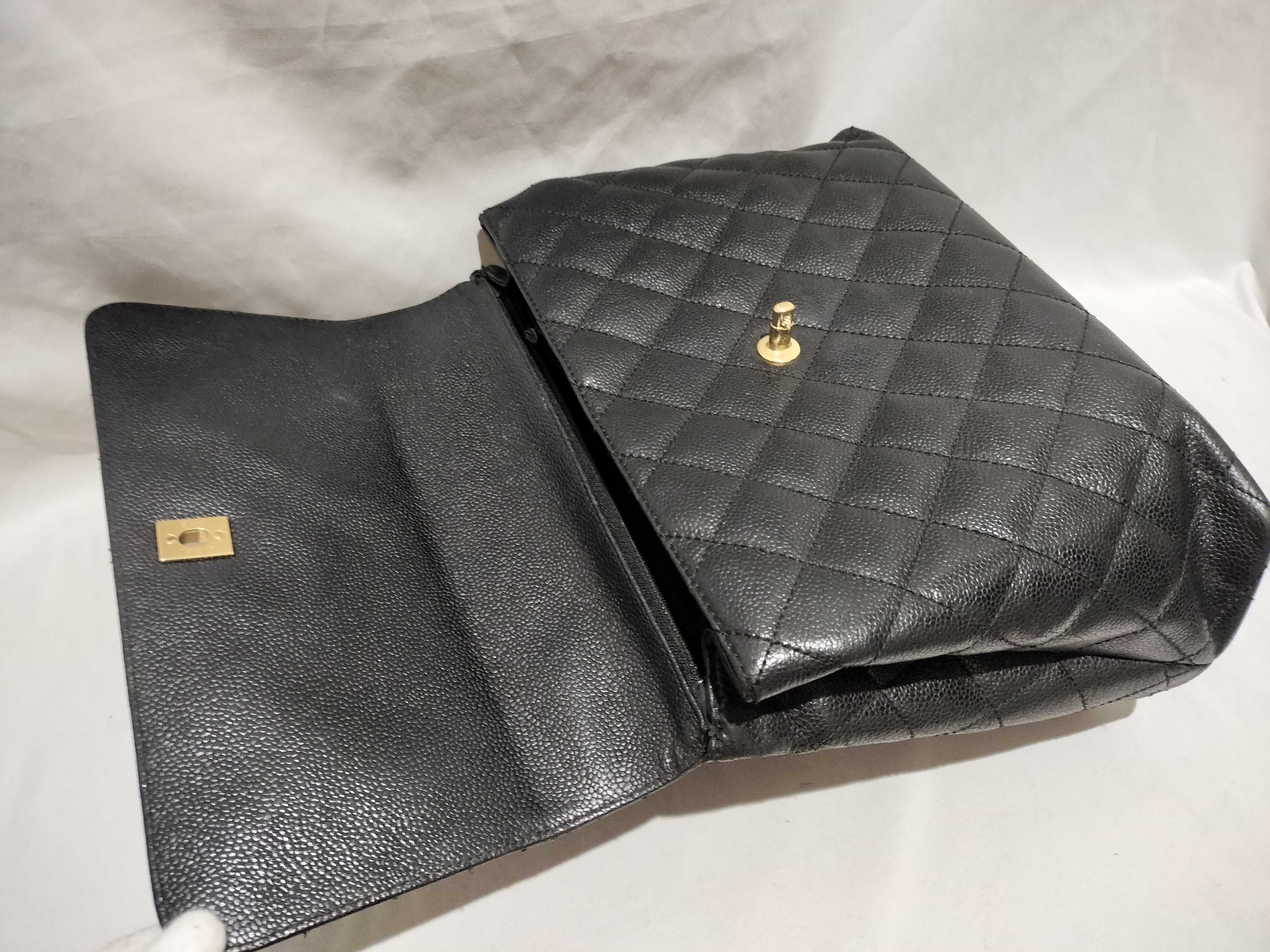 【水曜終了】(10228_0130)CHANEL キャビアスキン ココ ターンロック トップハンドル 8番台 ハンドバッグ
