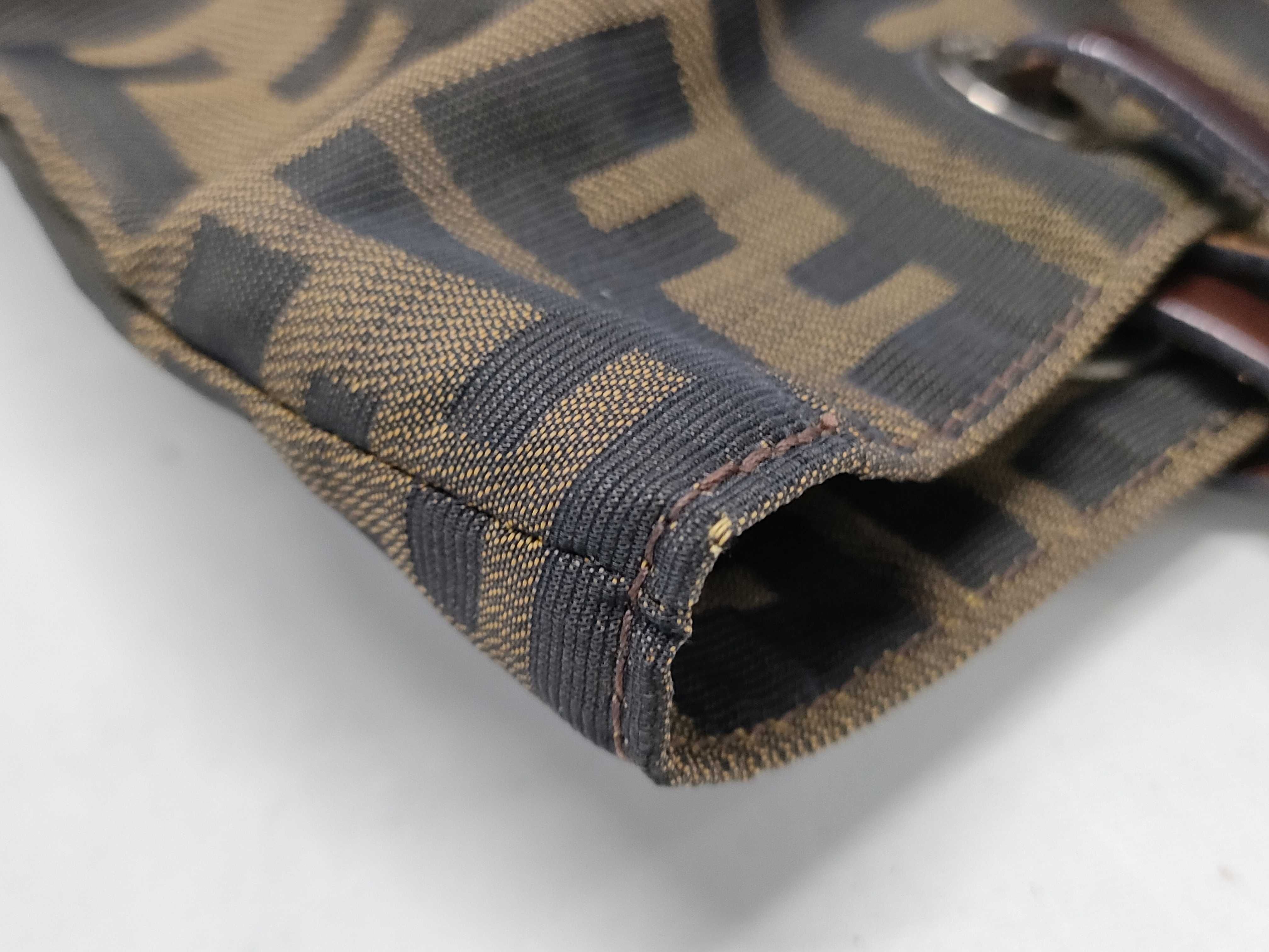 【水曜終了】(10230_0337)FENDI ズッカ柄 ハンド トートバッグ