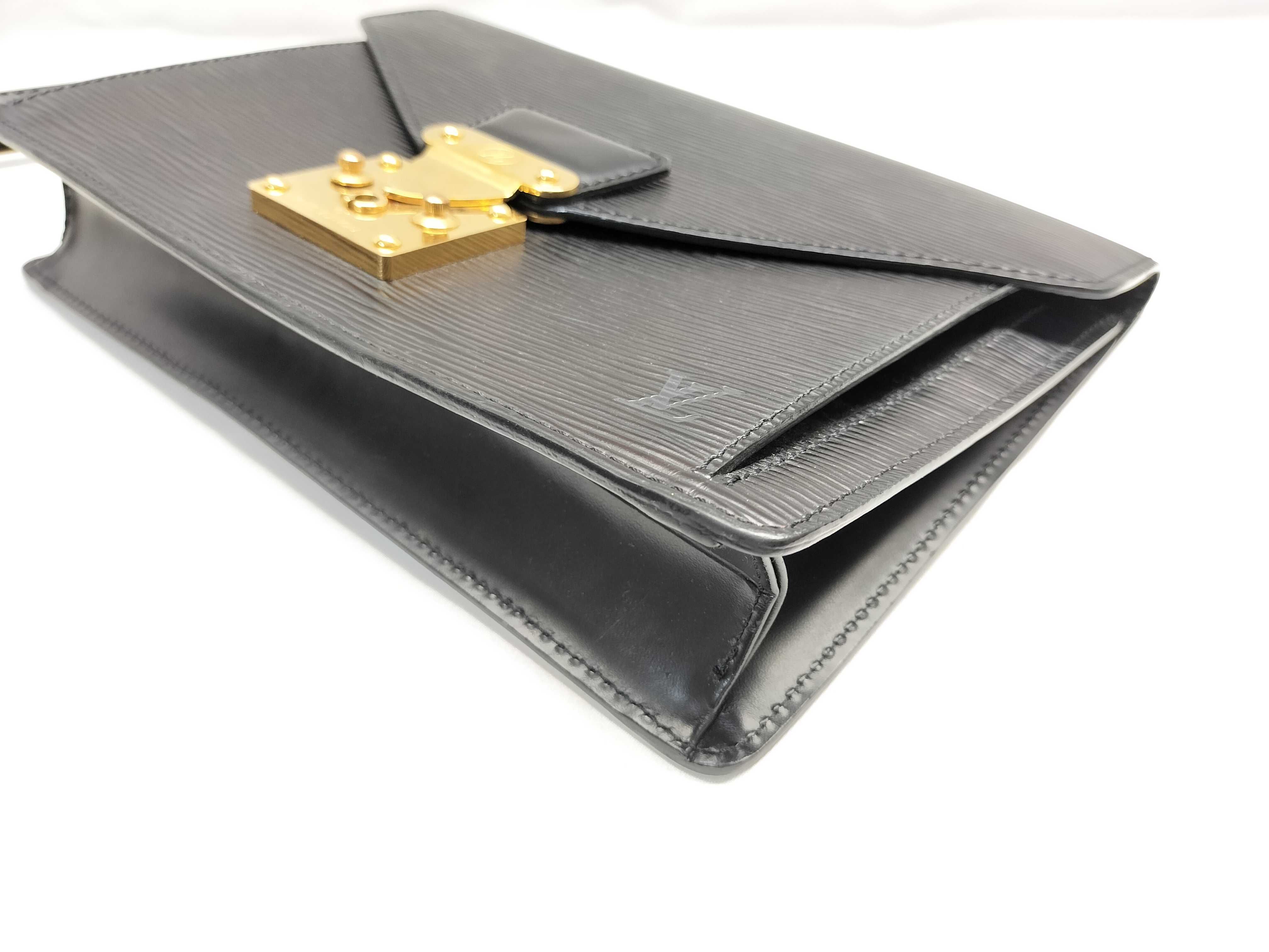 【水曜終了】(10229_0264)LOUIS VUITTON M52612 エピ M52612 セリエ ドラゴンヌ セカンドバッグ