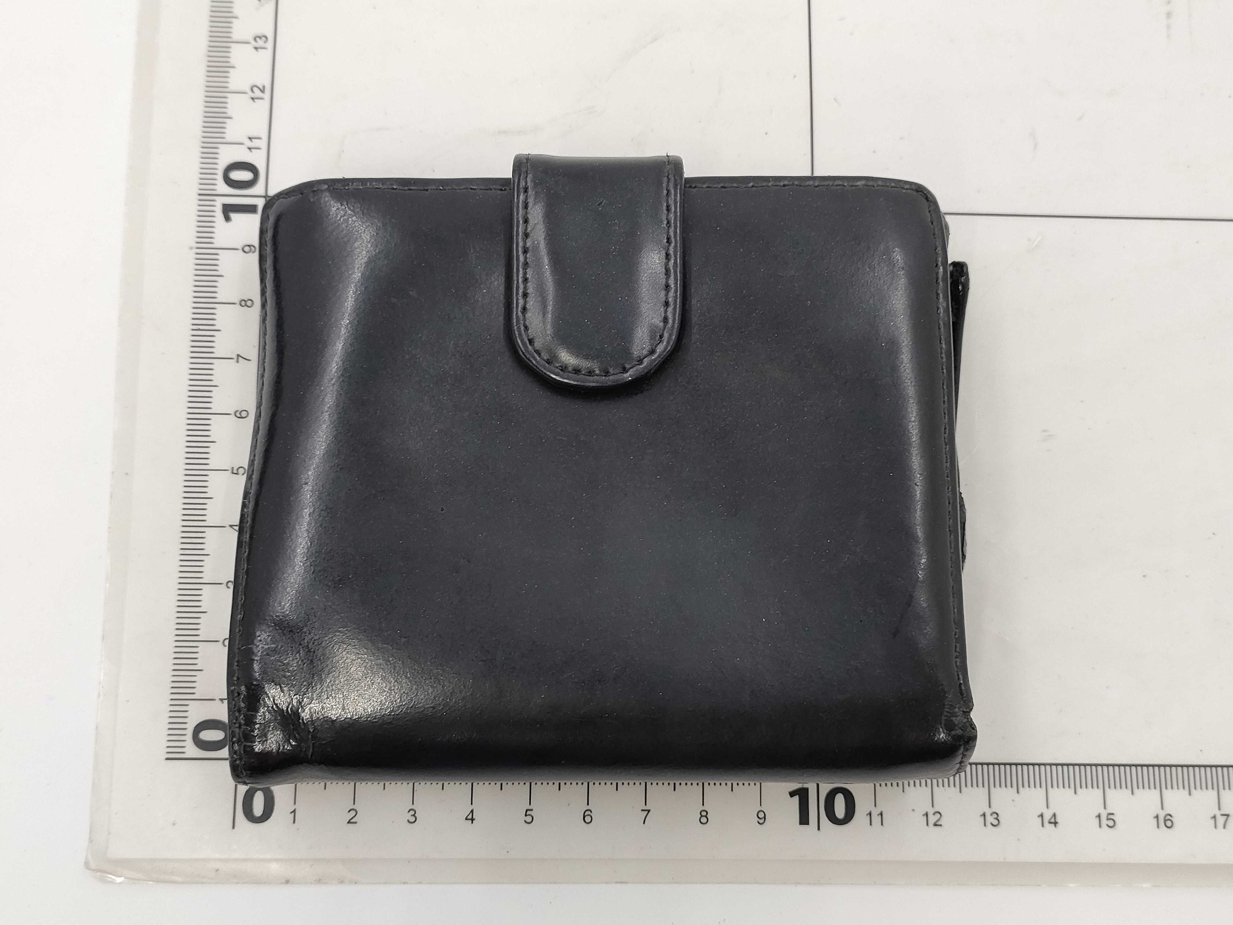 【水曜終了】(10228_0128)CHANEL エナメル ココ 三折財布 ※シール無 財布