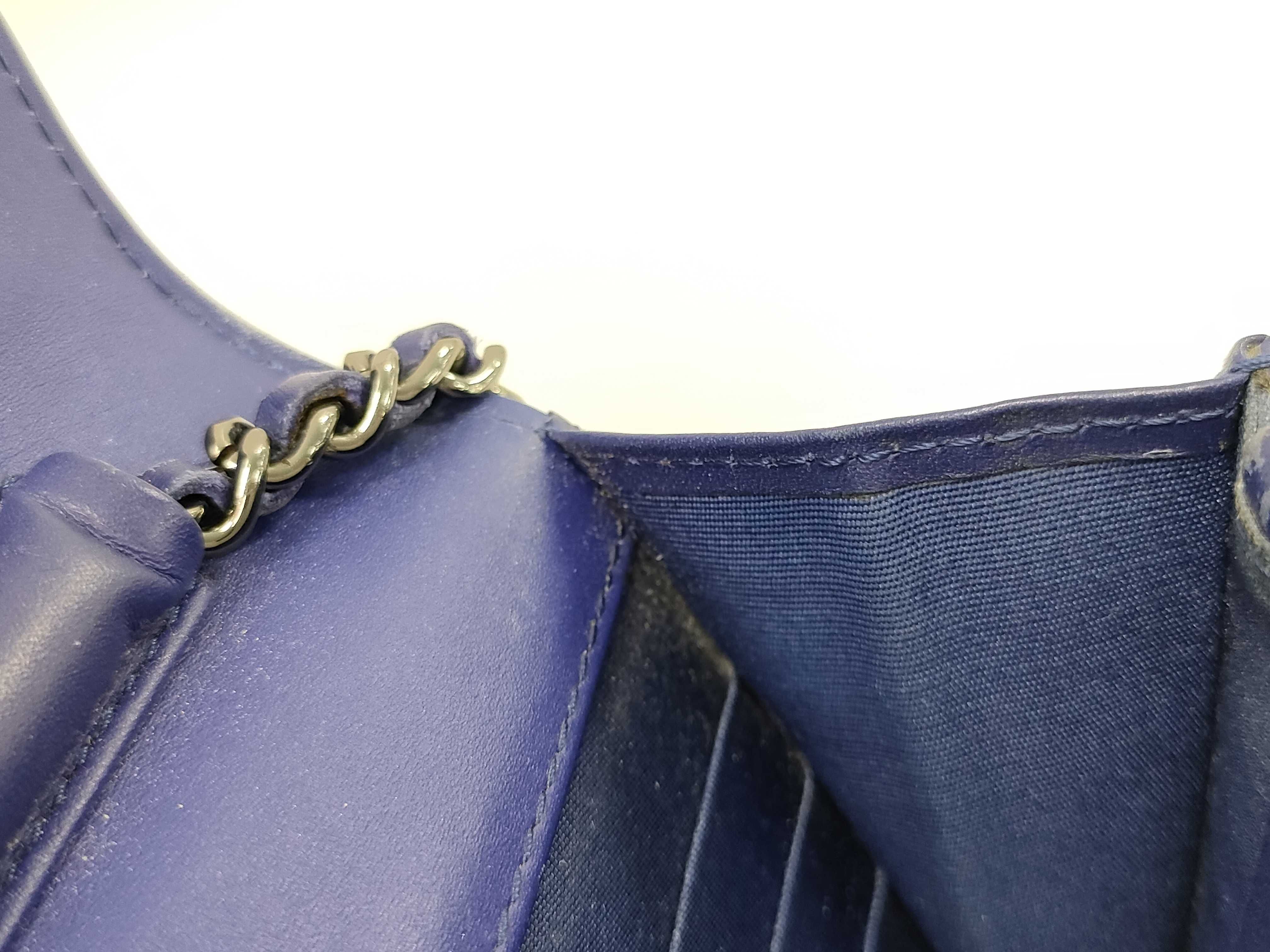 【水曜終了】(10228_0071)CHANEL パテント チェーンウォレット ブルー ショルダーバッグ