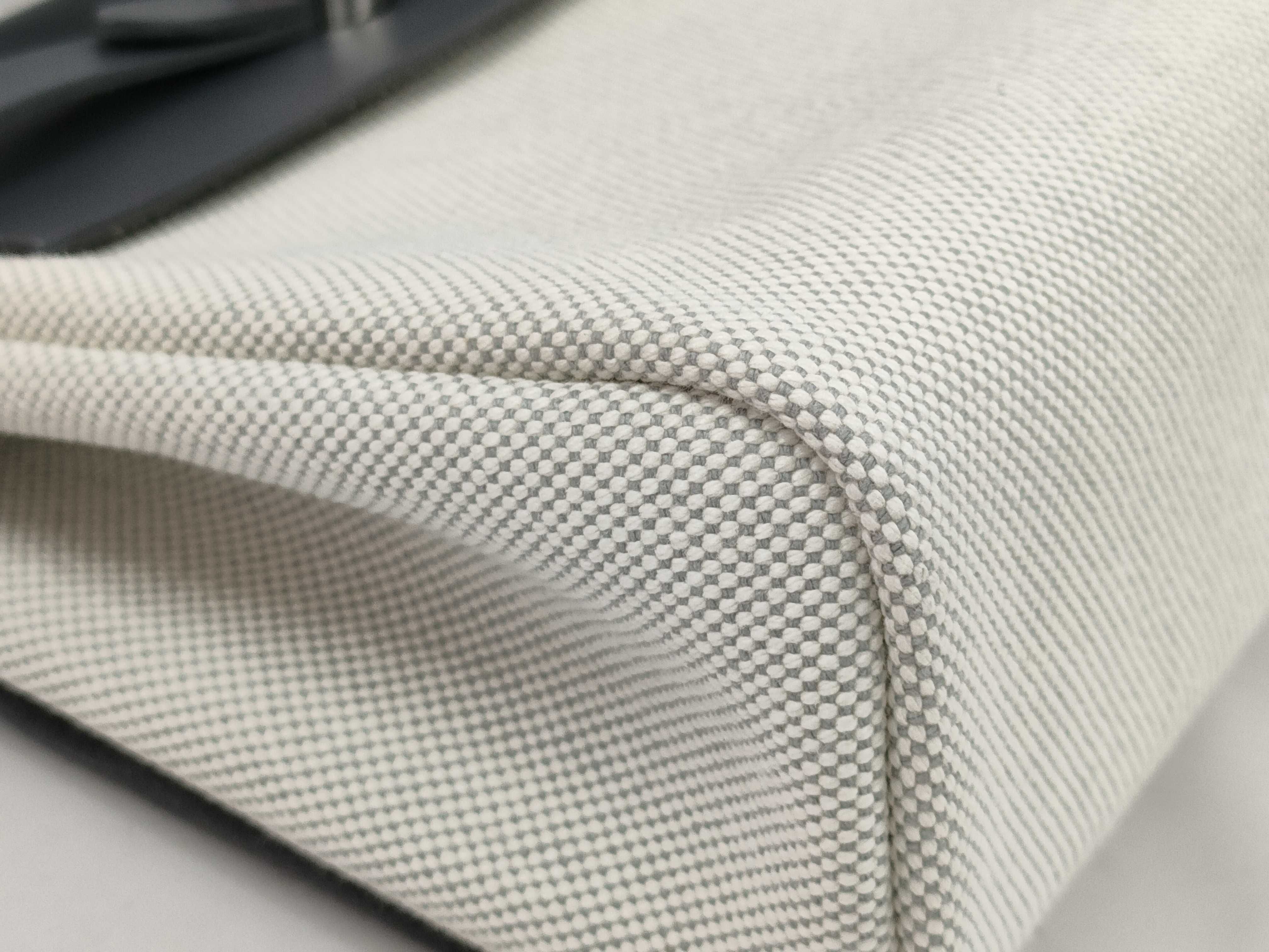 【水曜終了】(10813_0018)HERMES エールバッグ ジップ ミニ アルドワーズ ボックスカーフ シルバー金具 K刻印 ショルダーバッグ