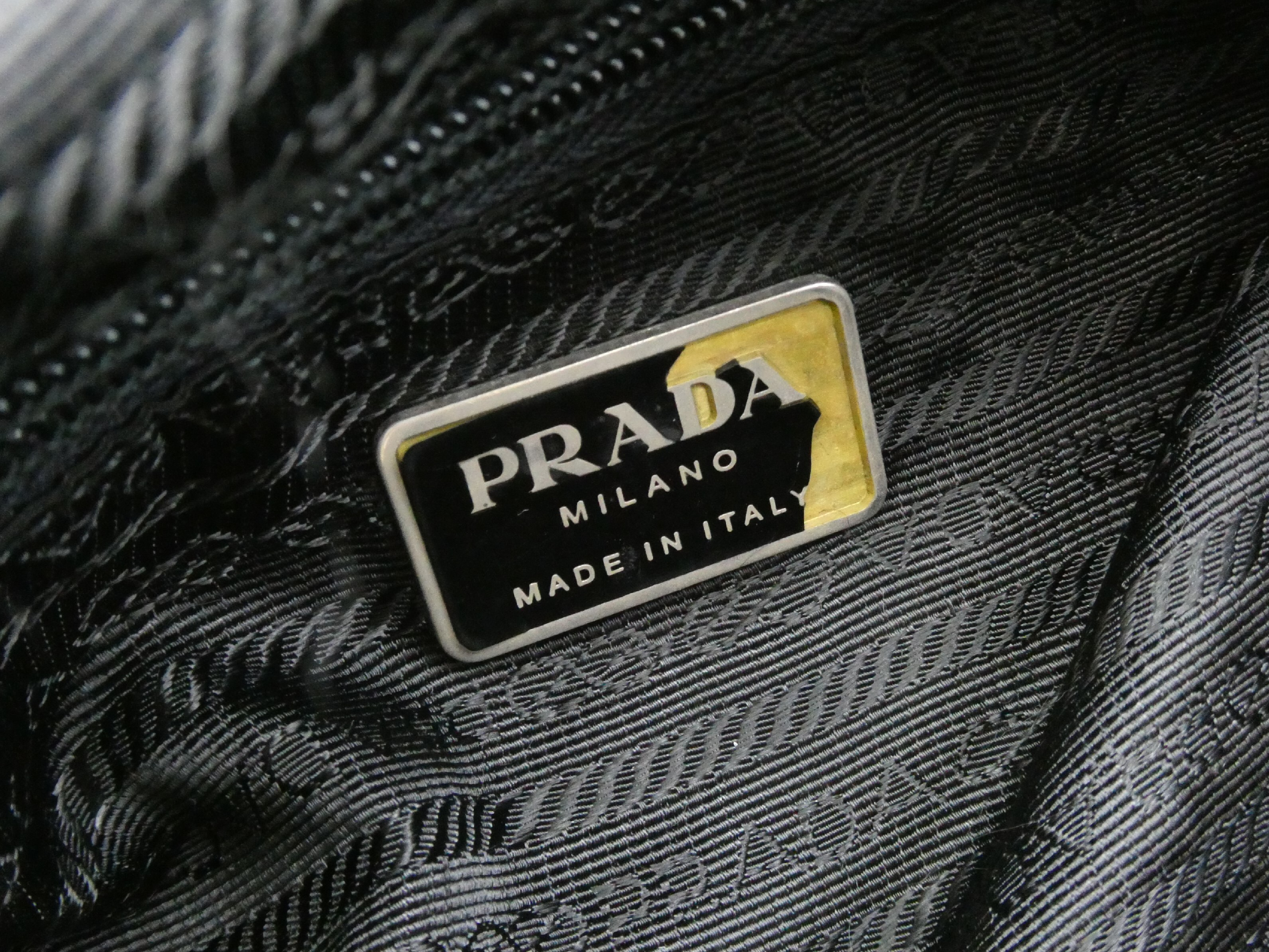 【水曜終了】(10827_0064)PRADA ロゴプレート ナイロン レザー ショルダーバッグ