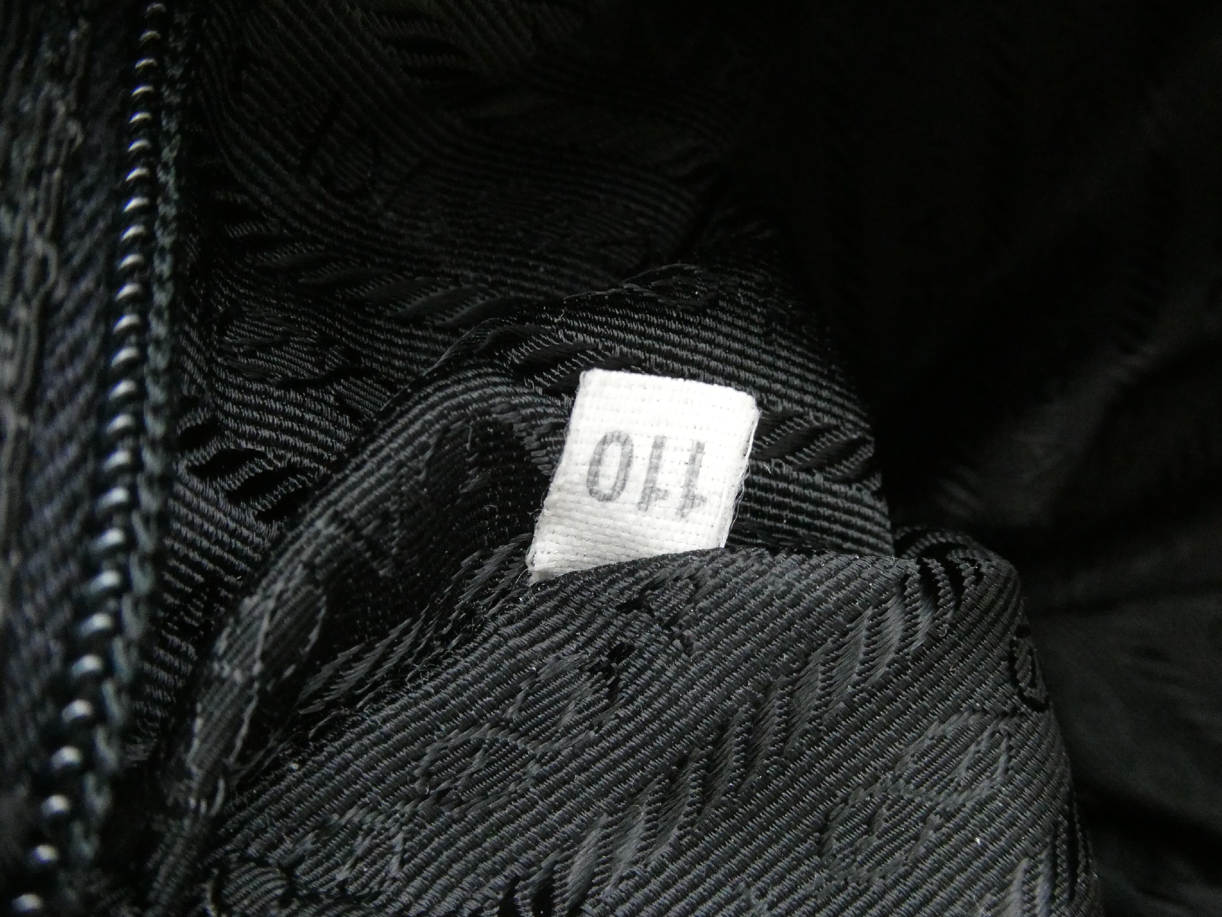 【水曜終了】(10827_0064)PRADA ロゴプレート ナイロン レザー ショルダーバッグ