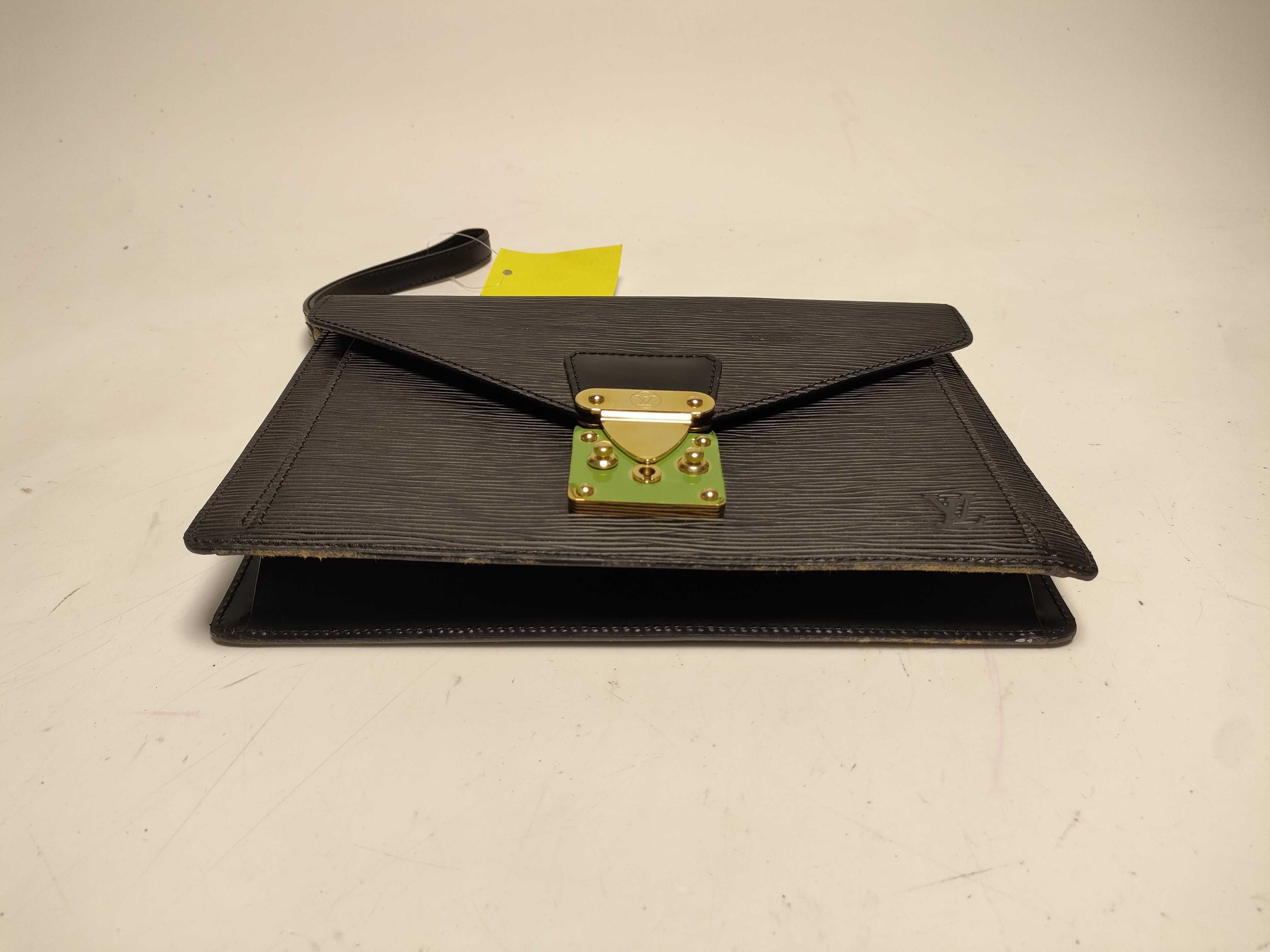 【水曜終了】(10229_0036)LOUIS VUITTON エピ セリエ・ドラゴンヌ クラッチバッグ