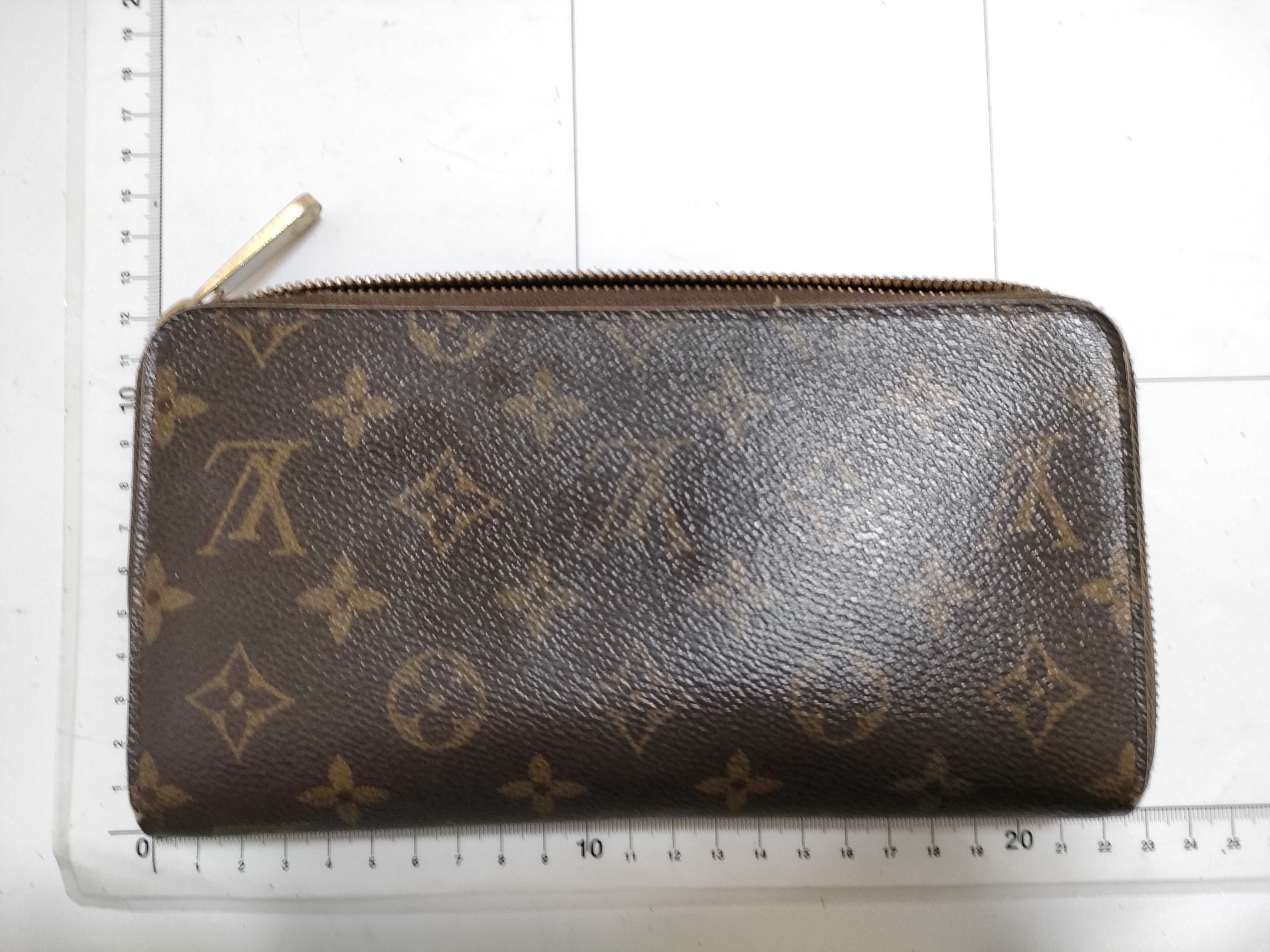 【水曜終了】(10229_0457)LOUIS VUITTON モノグラム ラウンドジップ 財布