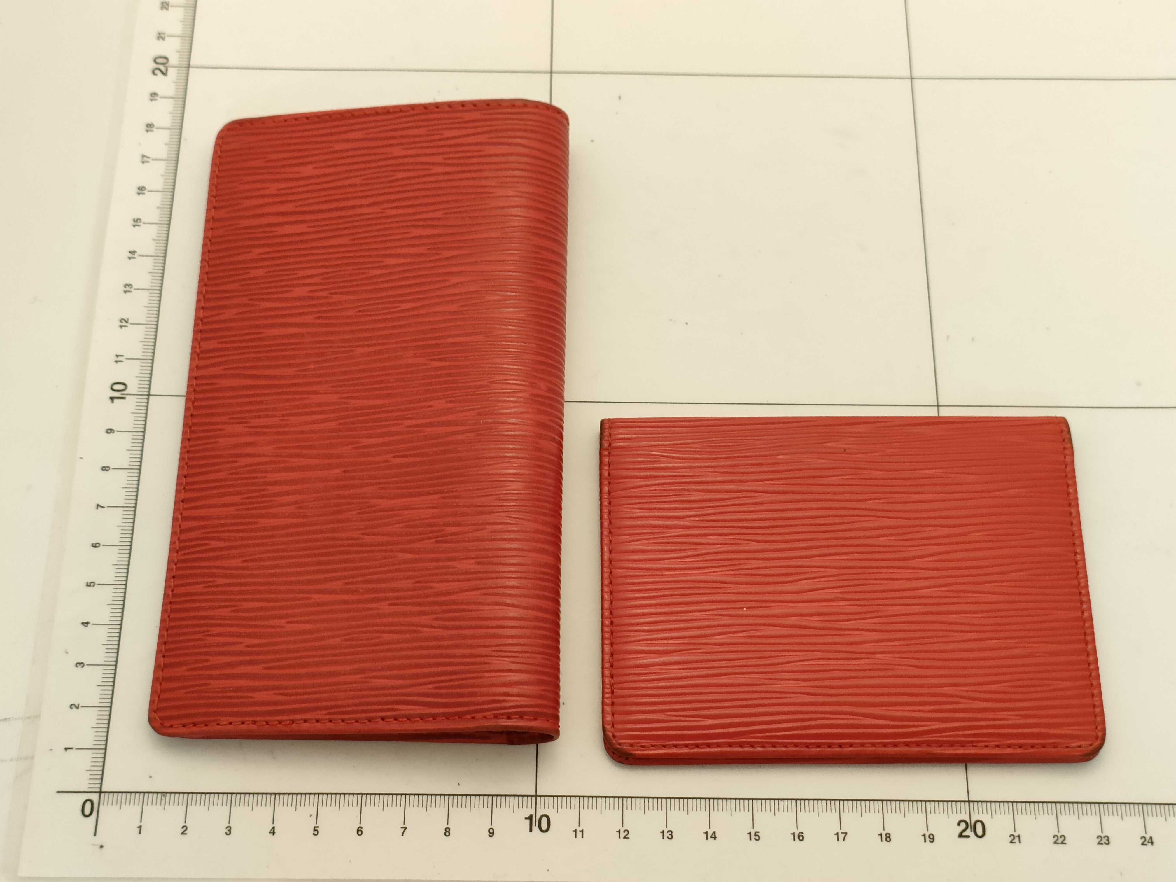 【水曜終了】(10223_0004)LOUIS VUITTON エピ ポルトカルトクレディ/パスケース カードケース・パスケース・名刺入れ