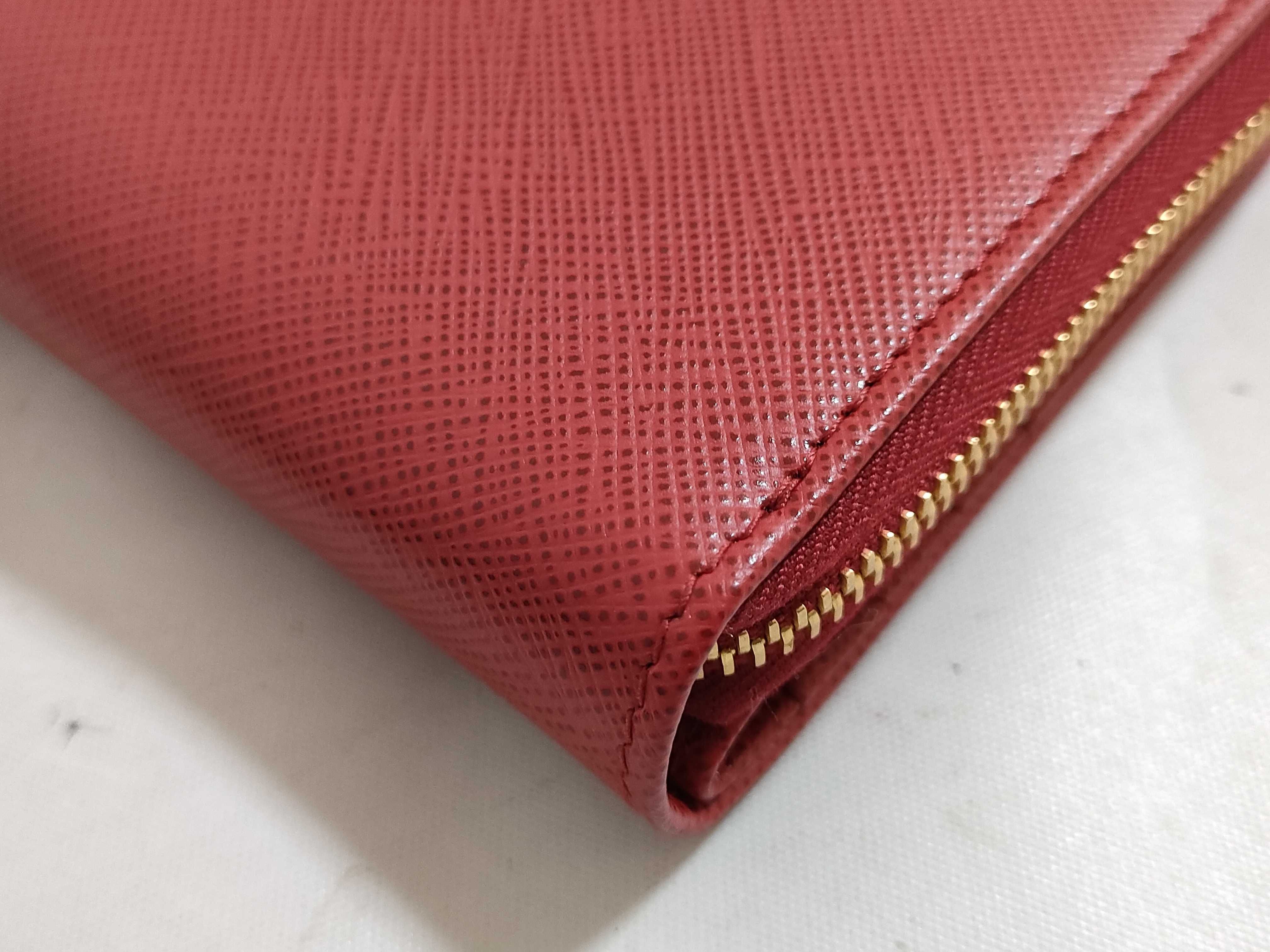 【水曜終了】(10221_0232)PRADA サフィアーノ 2つ折り財布 1ML036 財布