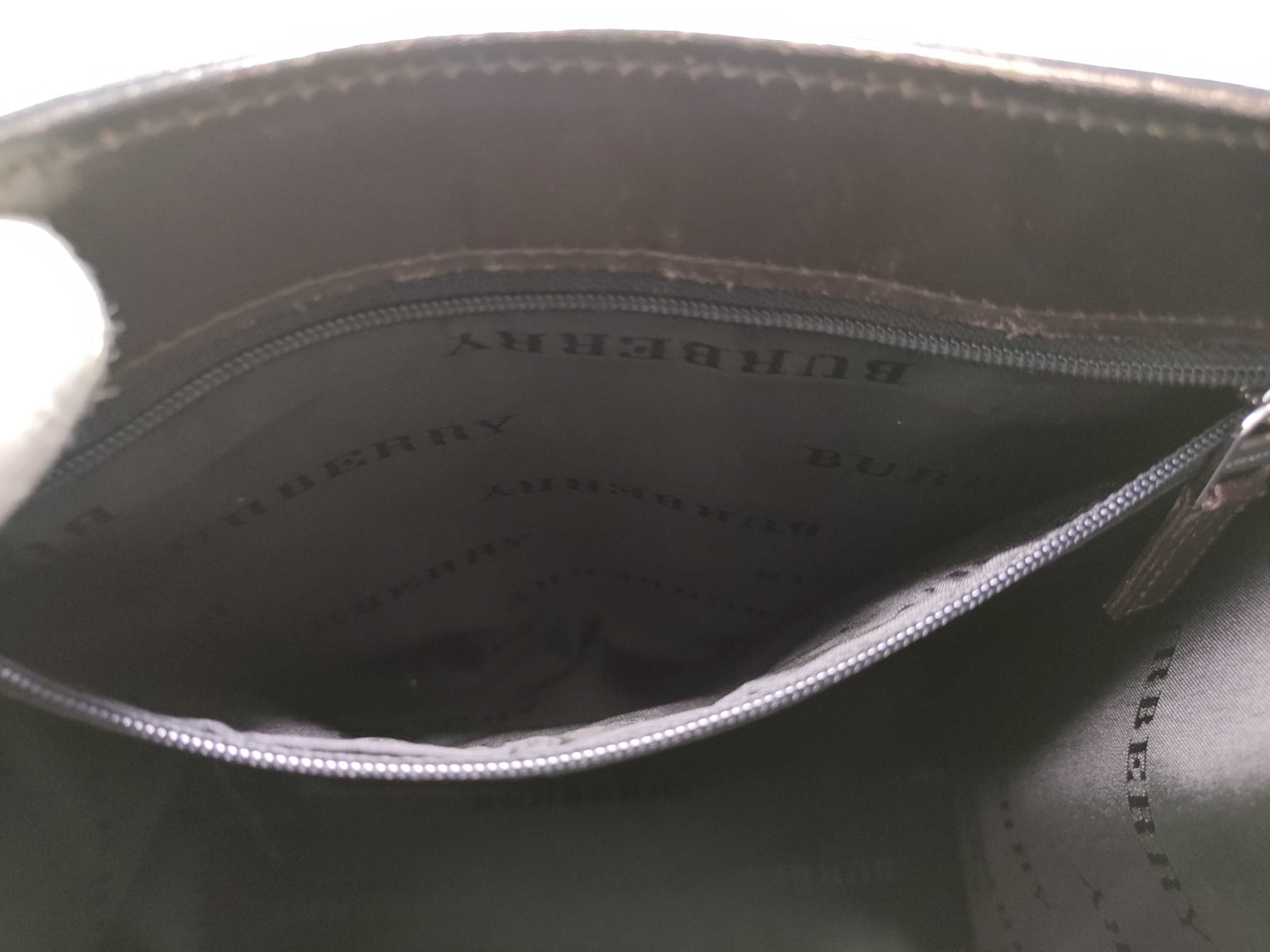 【水曜終了】(10220_0230)BURBERRY チャック キャンバス×レザー トートバッグ