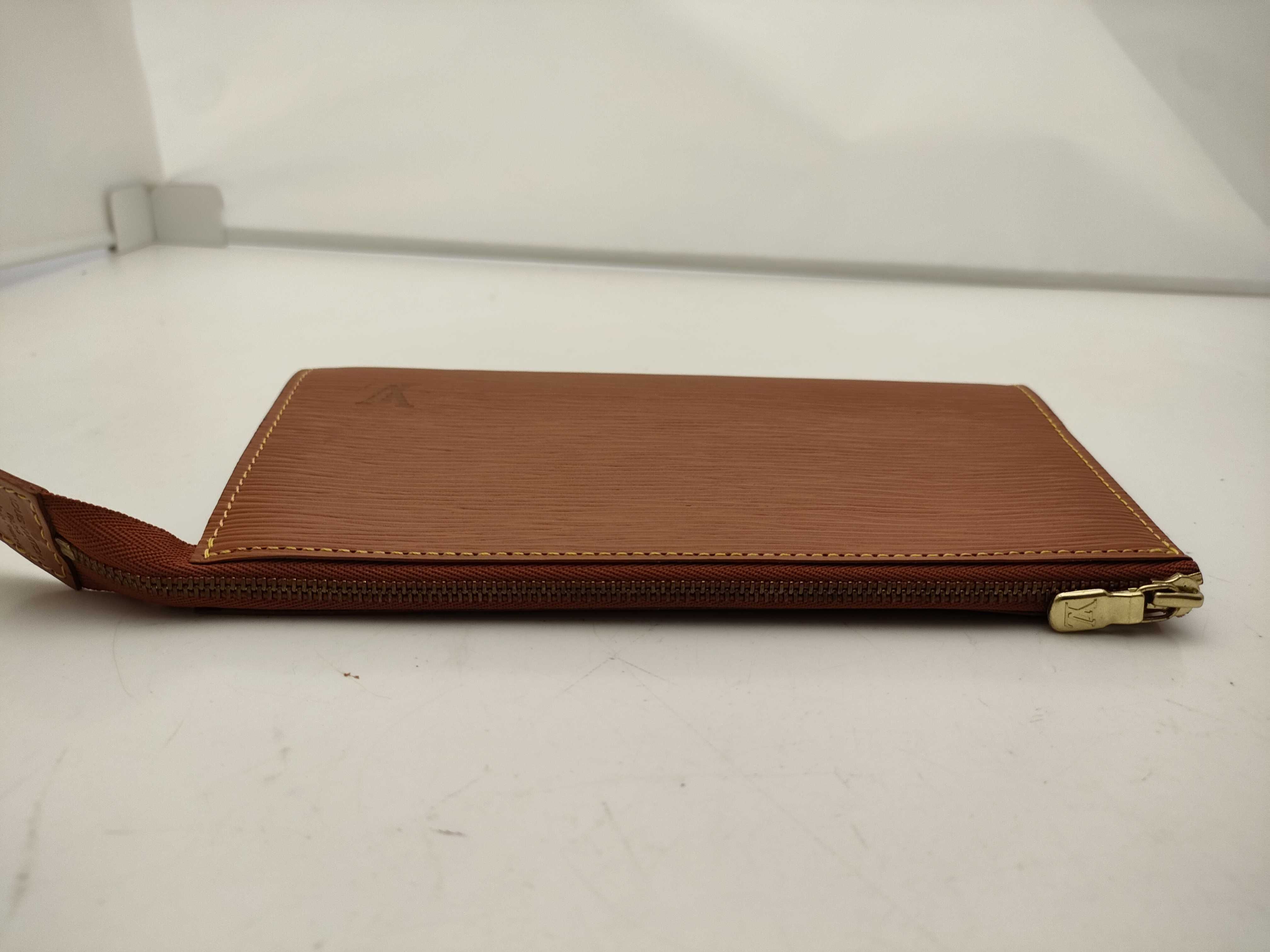 【水曜終了】(10218_0052)LOUIS VUITTON エピ M52953 エアクセソワール ポーチ ポーチ