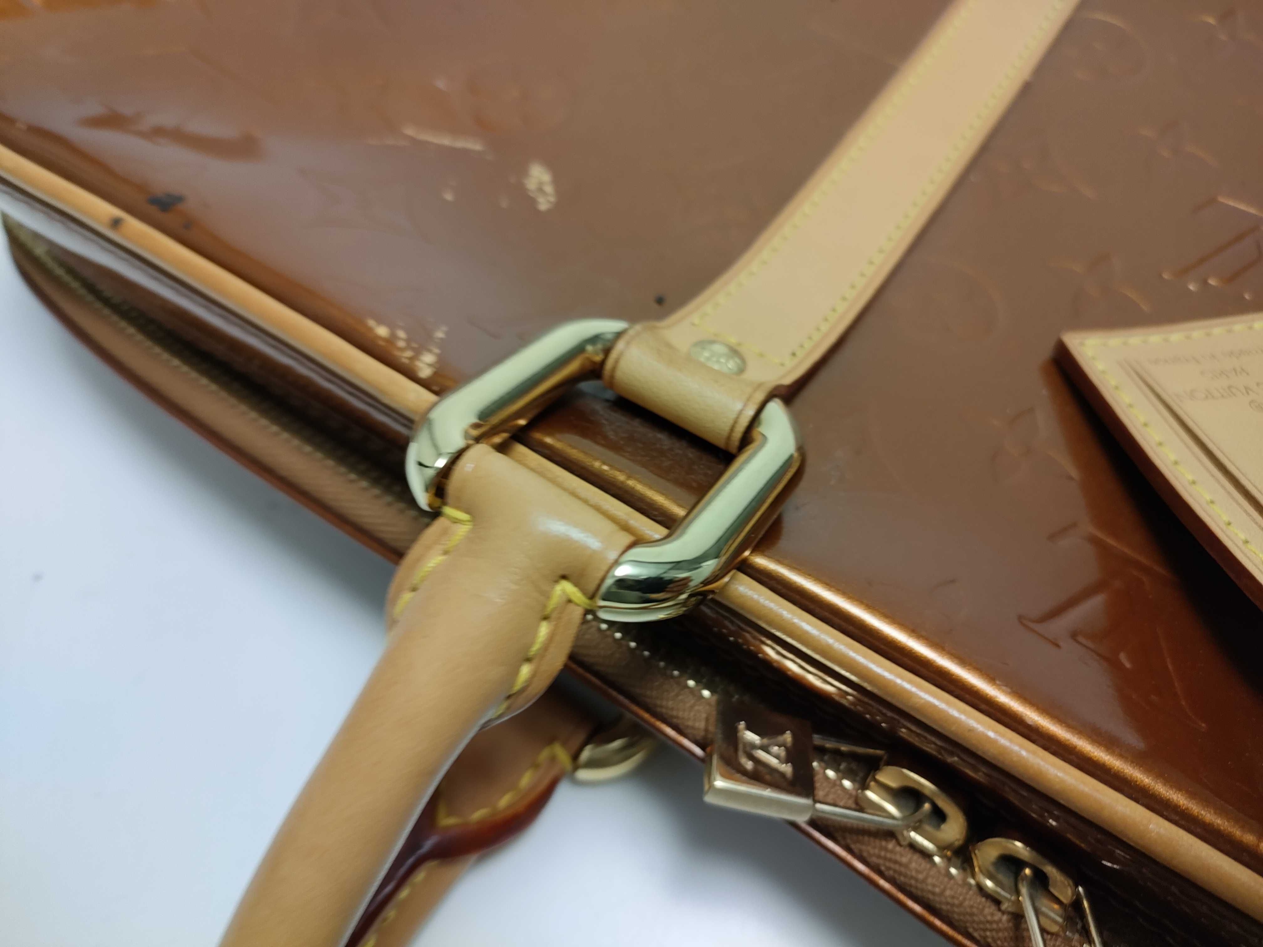 【水曜終了】(10218_0053)LOUIS VUITTON ヴェルニ ポルトドキュマンボワヤージュ ビジネスバッグ