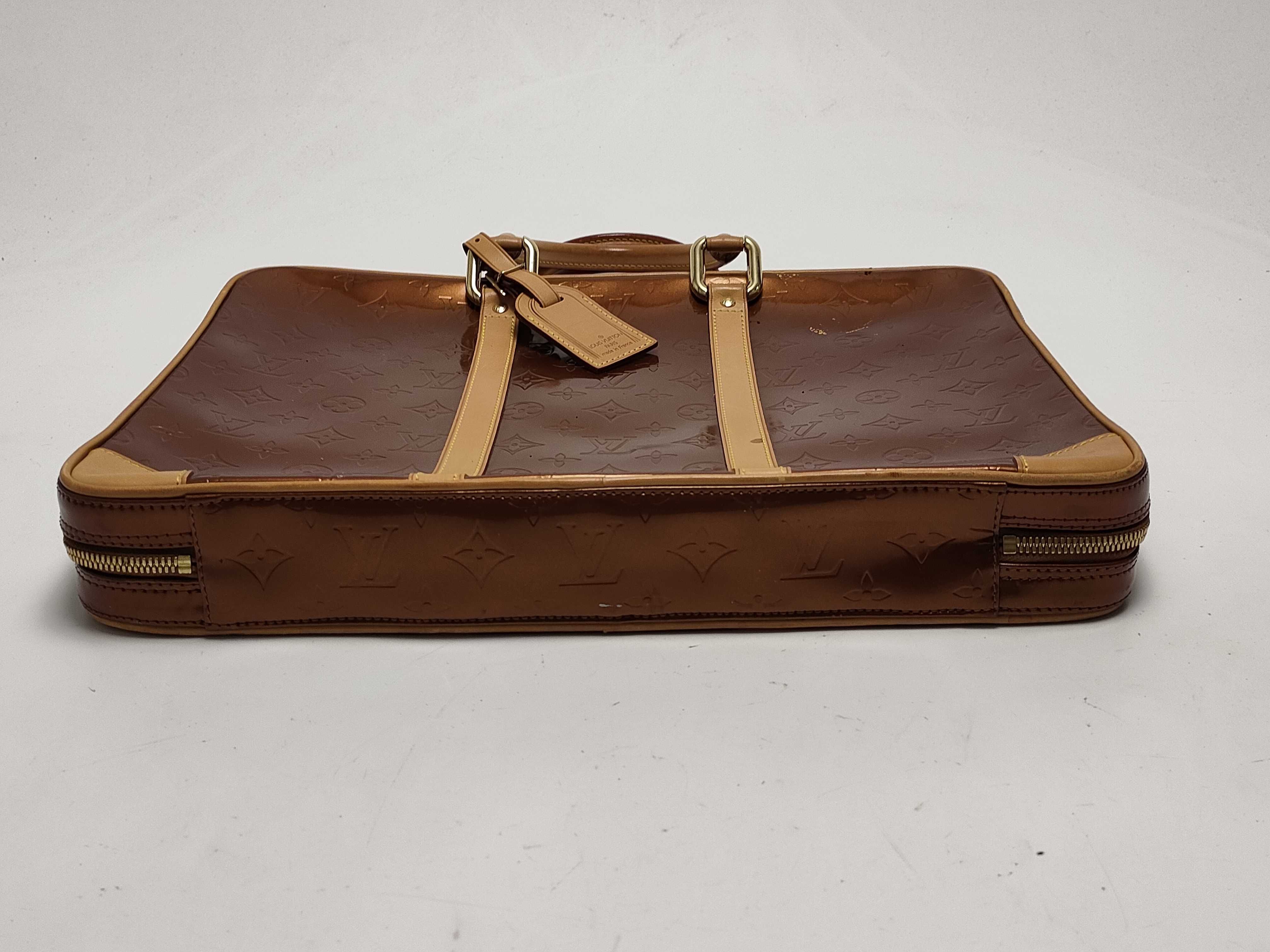 【水曜終了】(10218_0053)LOUIS VUITTON ヴェルニ ポルトドキュマンボワヤージュ ビジネスバッグ