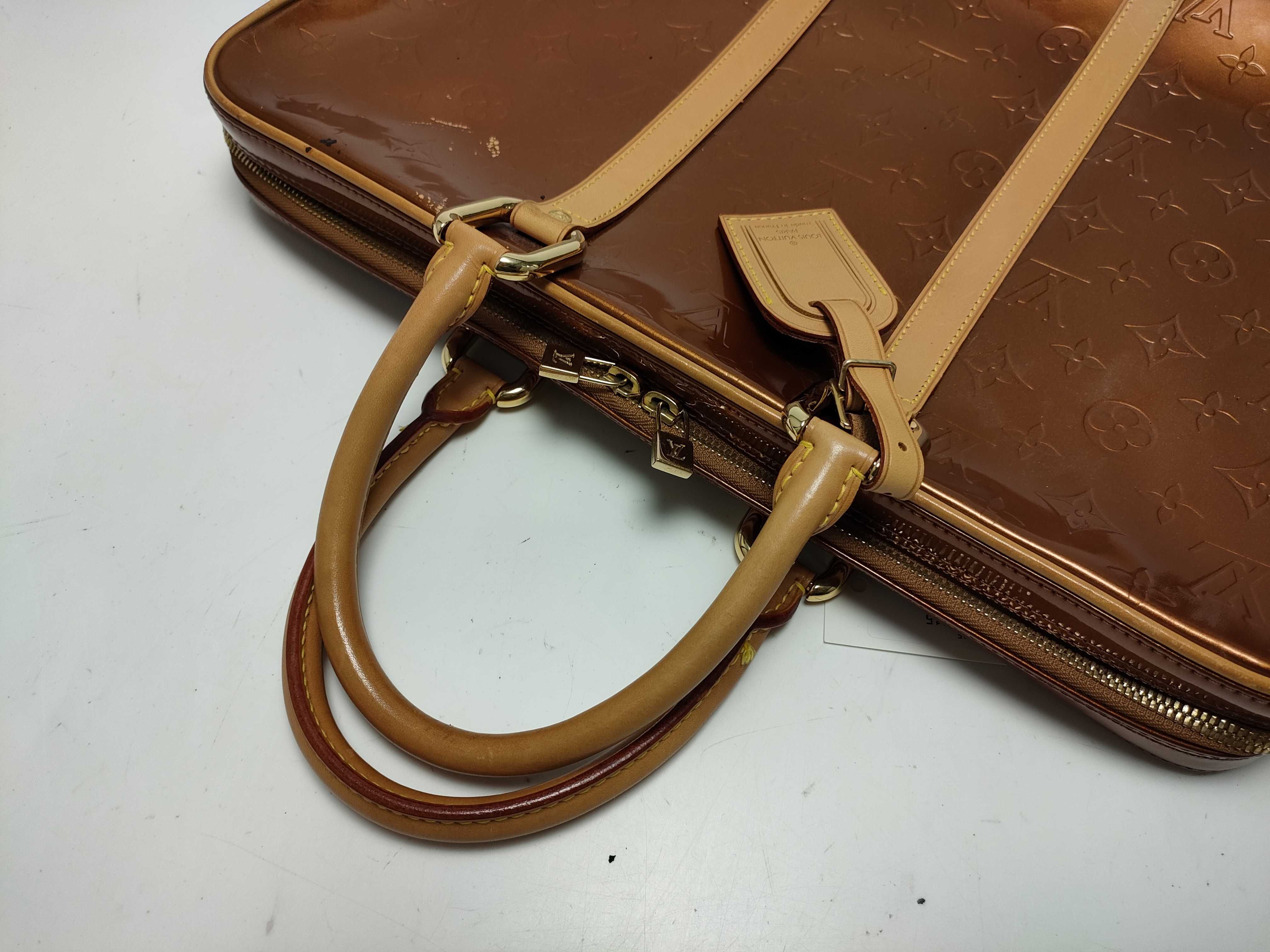 【水曜終了】(10218_0053)LOUIS VUITTON ヴェルニ ポルトドキュマンボワヤージュ ビジネスバッグ