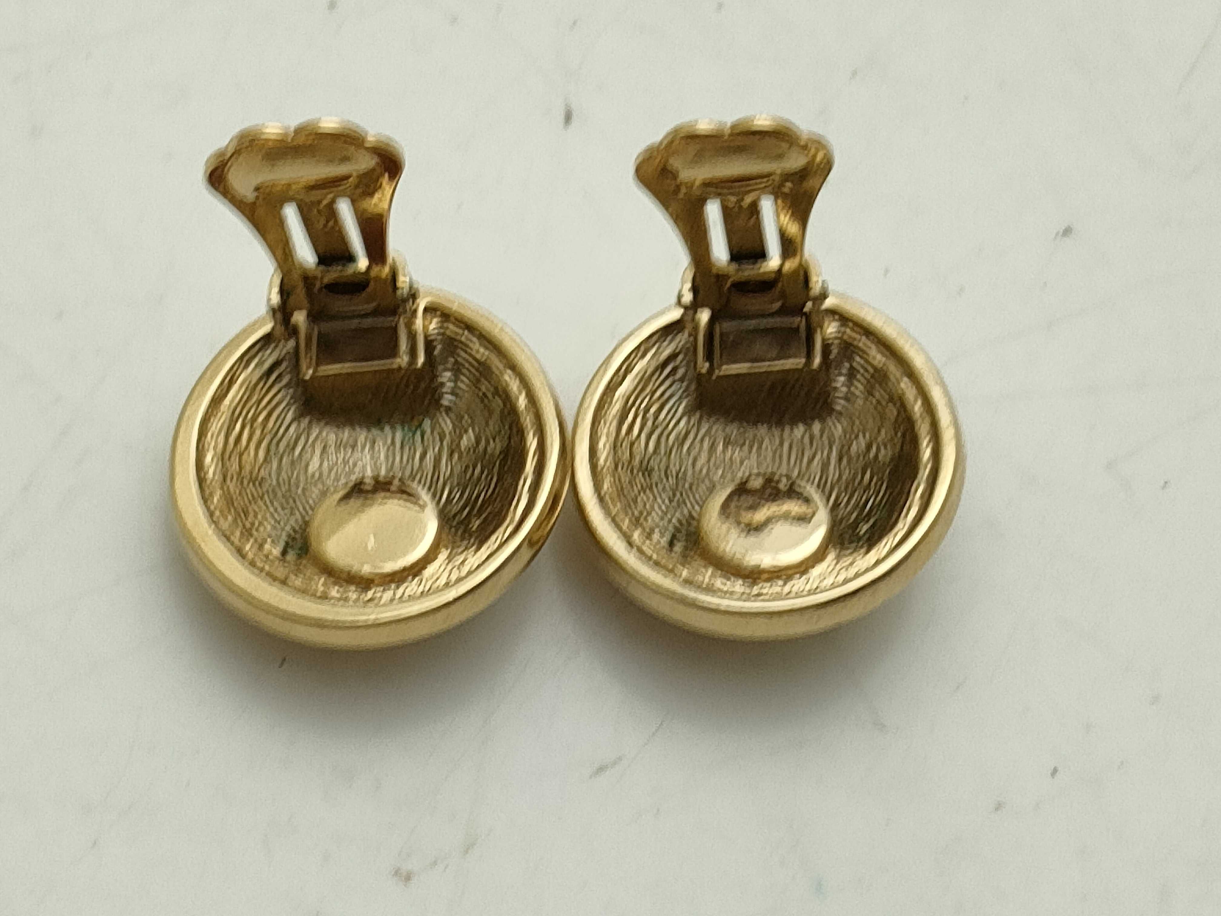 【水曜終了】(10221_0684)Dior ゴールド ロゴ ピアス イヤリング