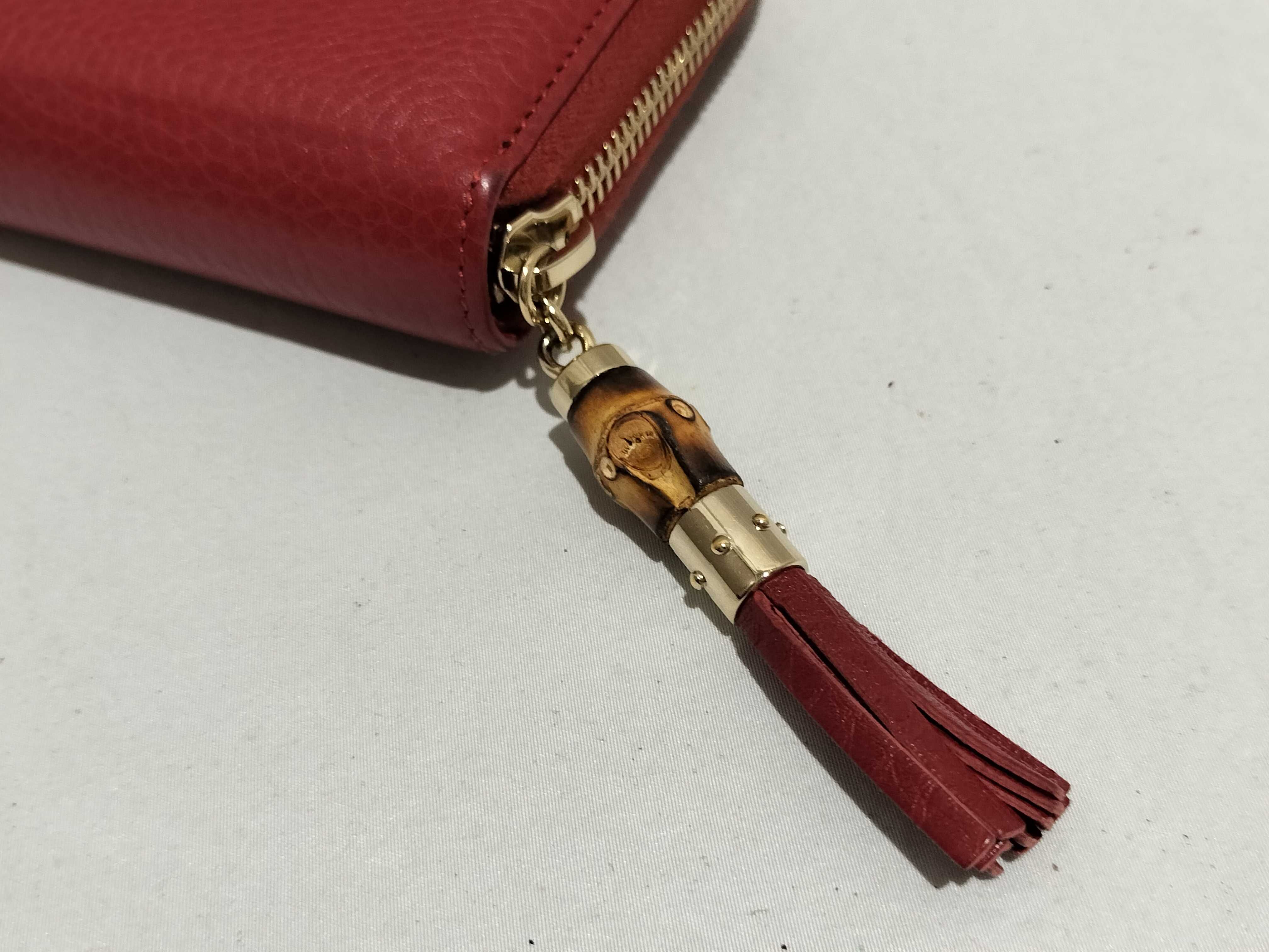 【水曜終了】(10230_0001)GUCCI バンブー レザー ラウンドジップ レッド 長財布 307984 財布