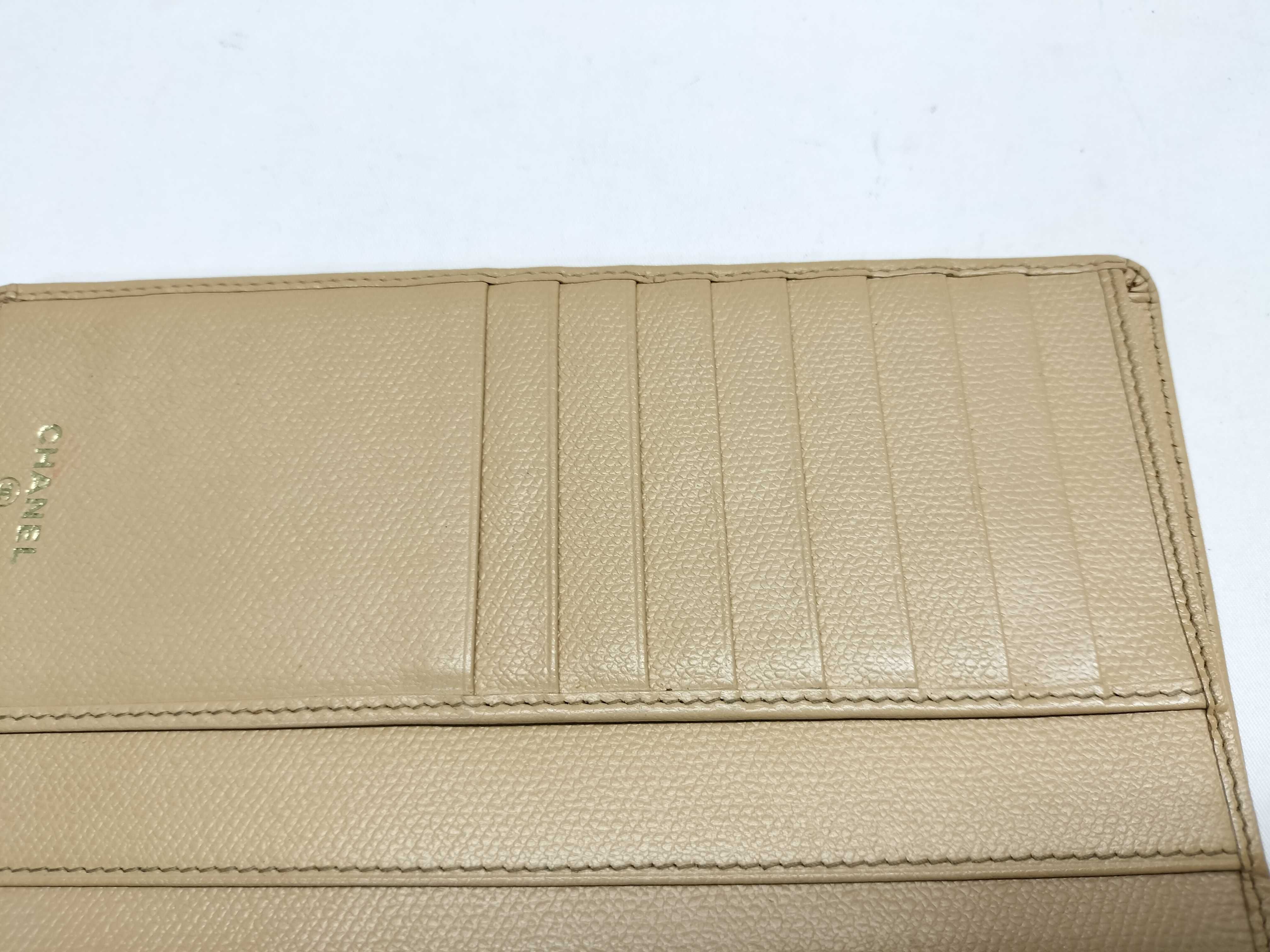 【水曜終了】(10228_0002)CHANEL ココボタン/レザー/二つ折り長財布 財布