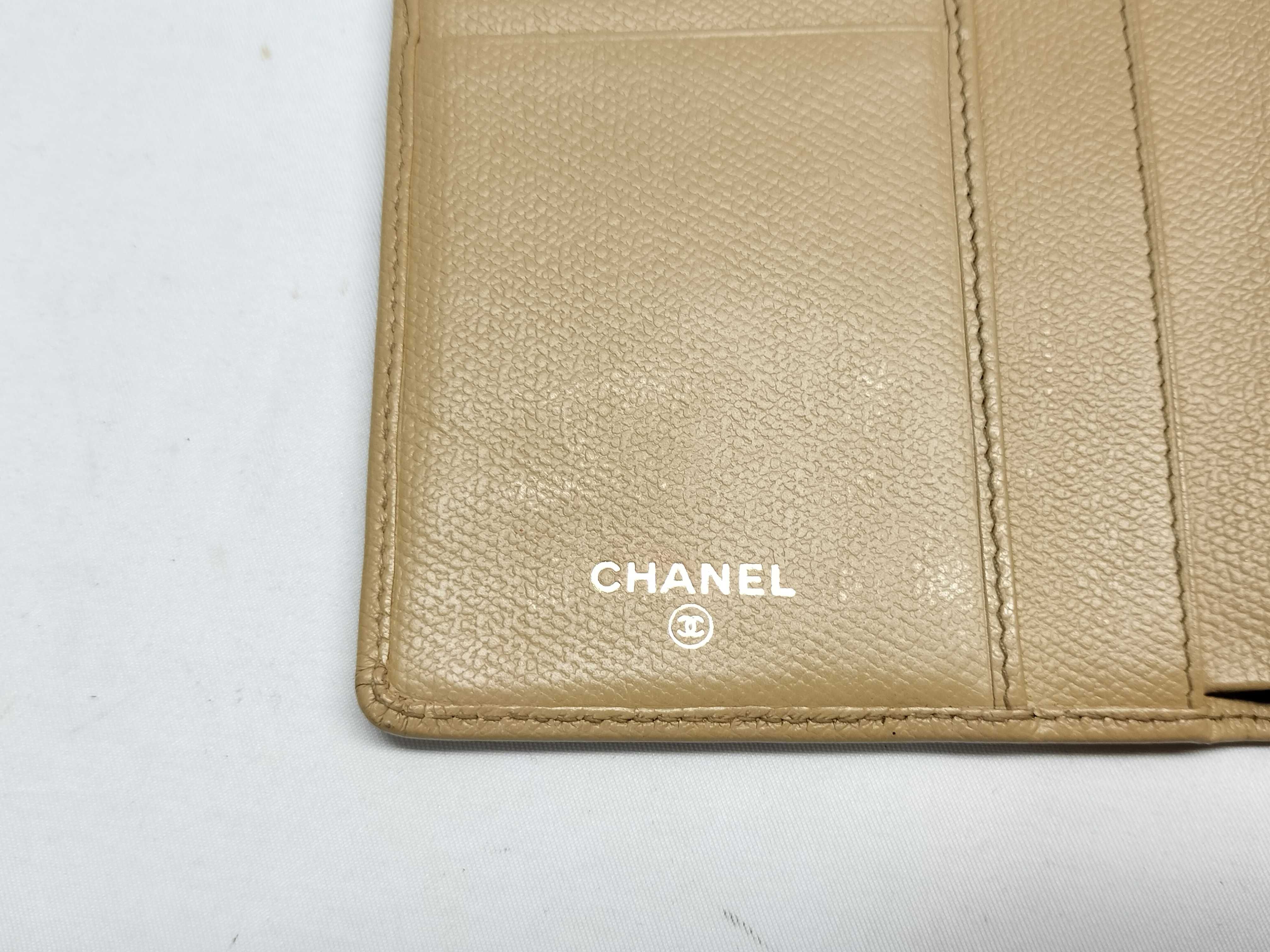 【水曜終了】(10228_0002)CHANEL ココボタン/レザー/二つ折り長財布 財布