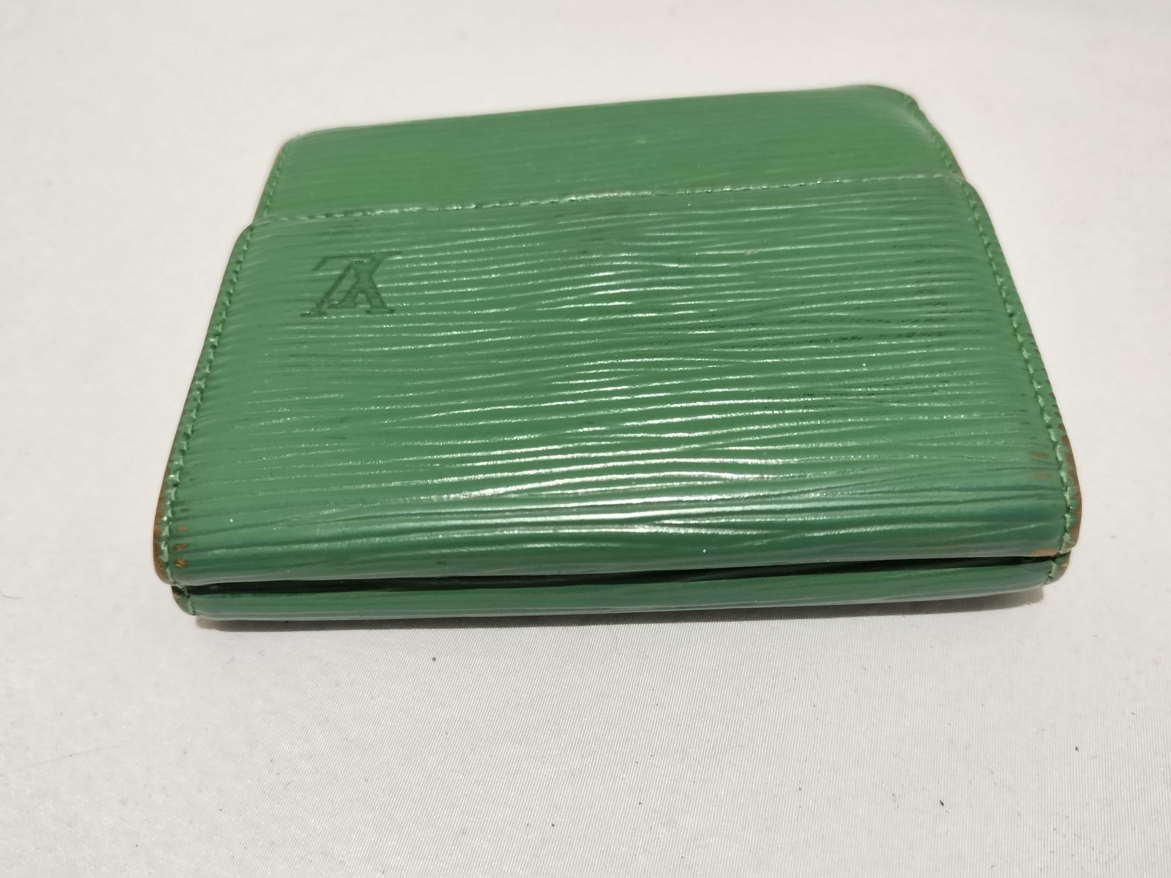 【水曜終了】(10229_0340)LOUIS VUITTON エピ 折財布 財布