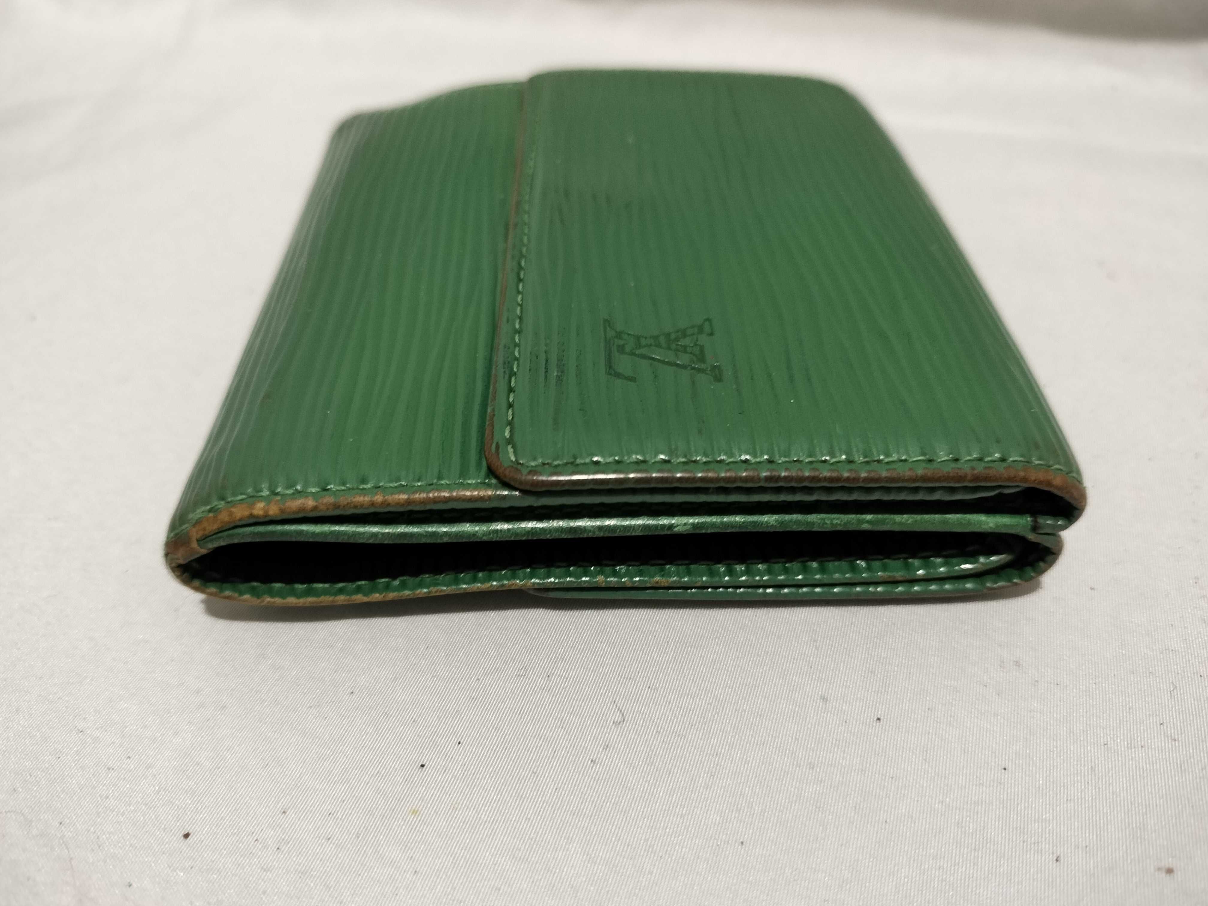 【水曜終了】(10229_0340)LOUIS VUITTON エピ 折財布 財布