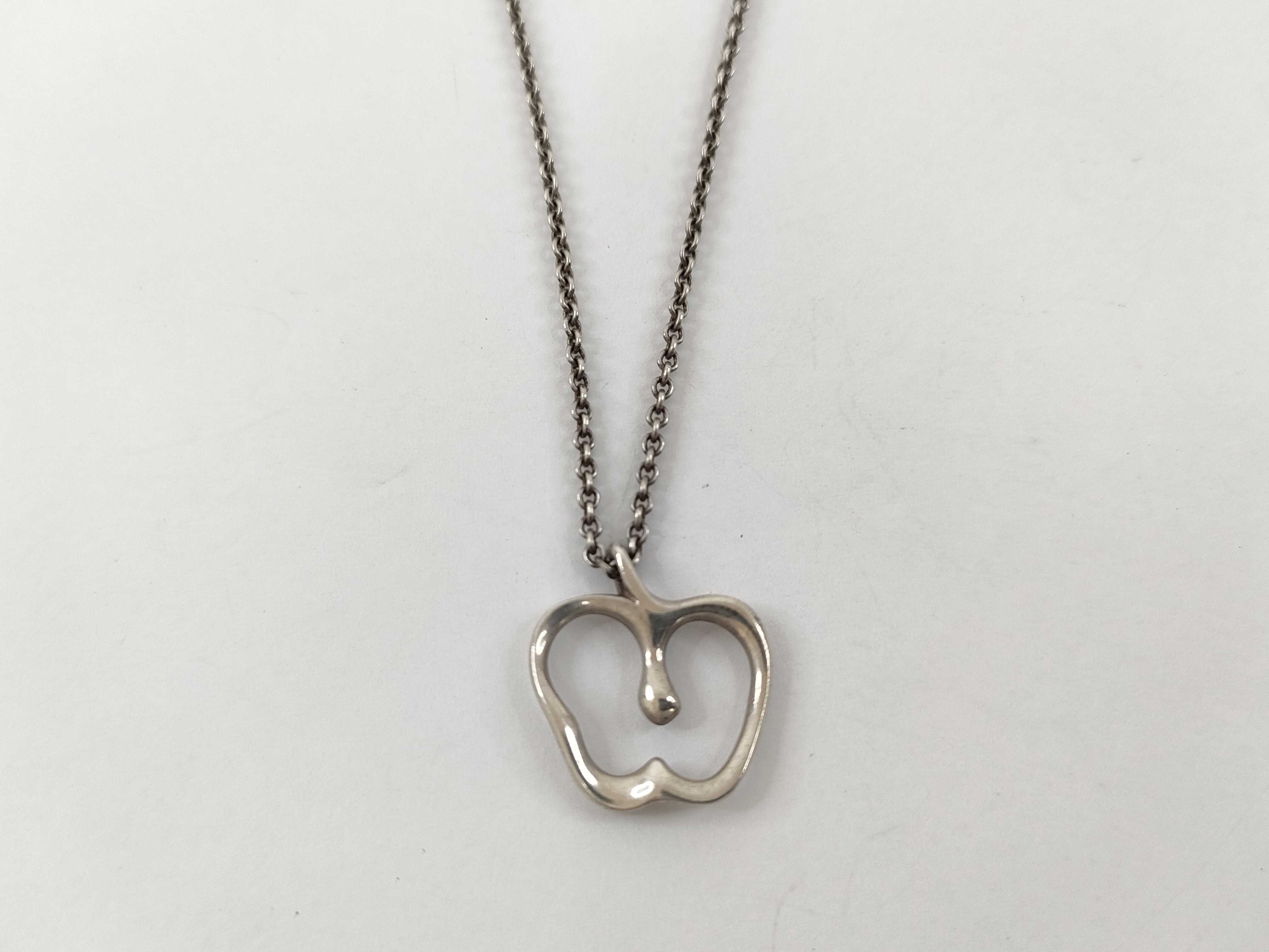 【水曜終了】(10221_0386)Tiffany&Co. アップル エルサ・ペレッティ リンゴ SV925 3.6g ネックレス