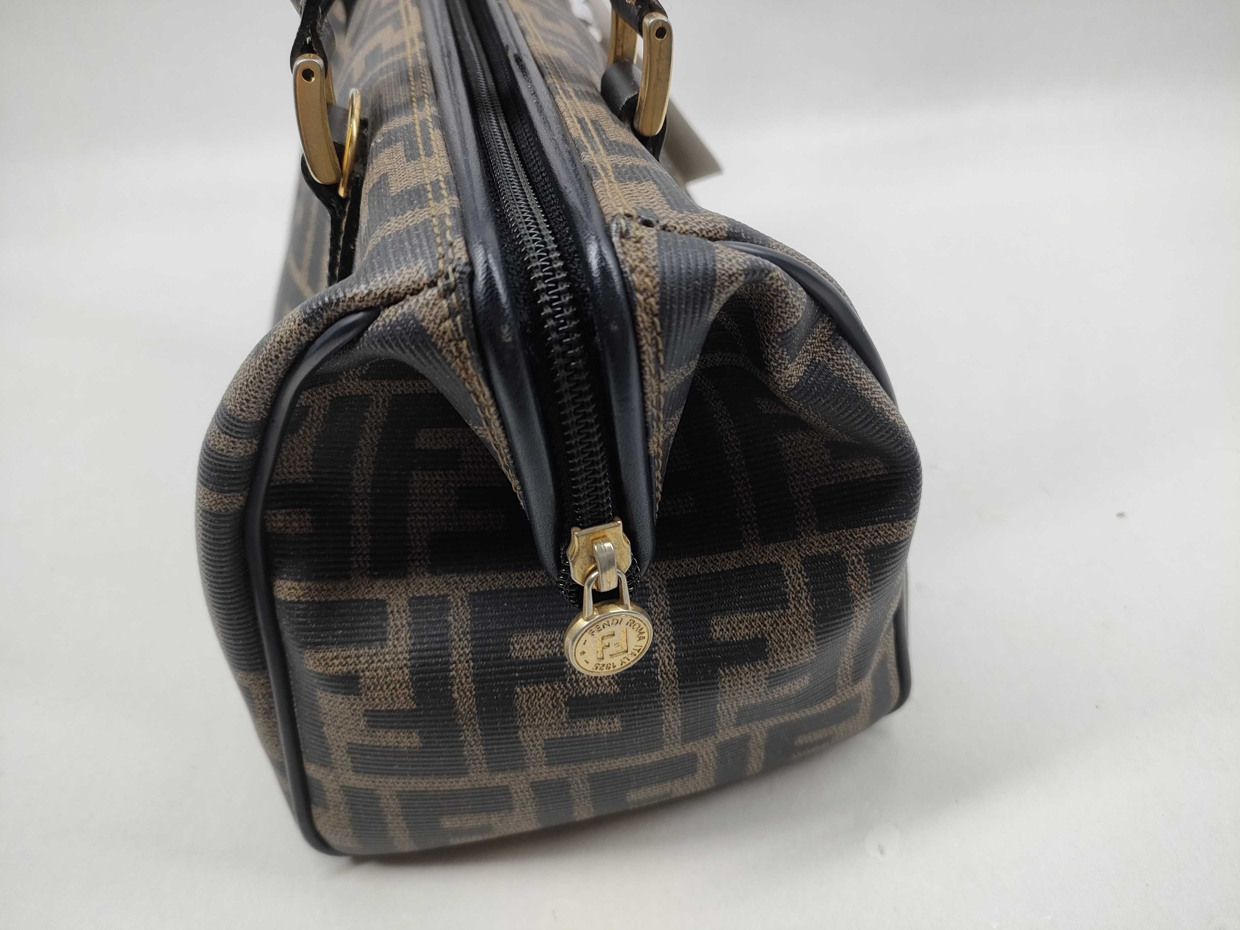 【水曜終了】(10219_0373)FENDI ズッカ柄 ハンドバッグ STなし ハンドバッグ