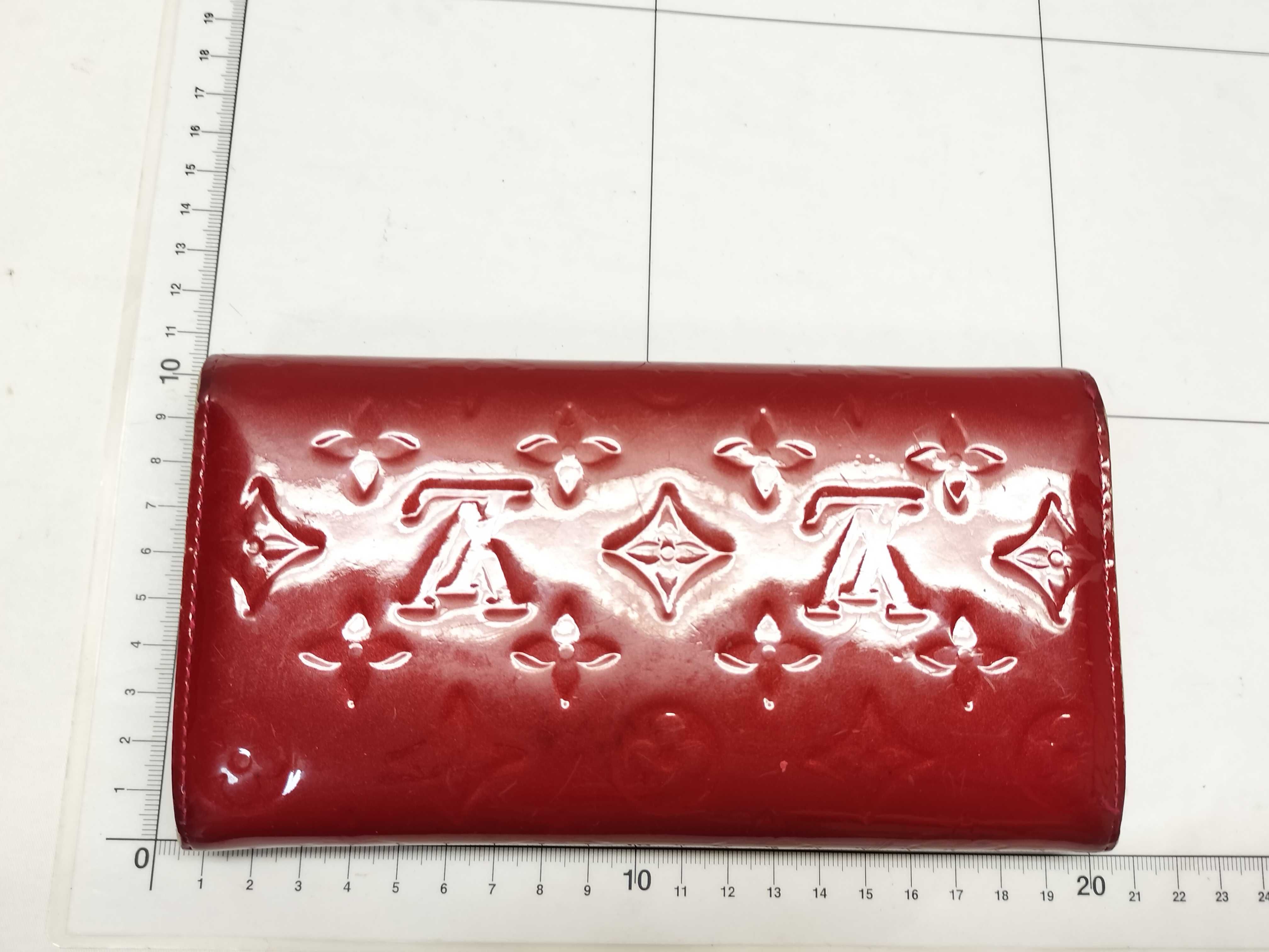 【水曜終了】(10229_0149)LOUIS VUITTON ヴェルニ ポルトフォイユ・サラ 財布