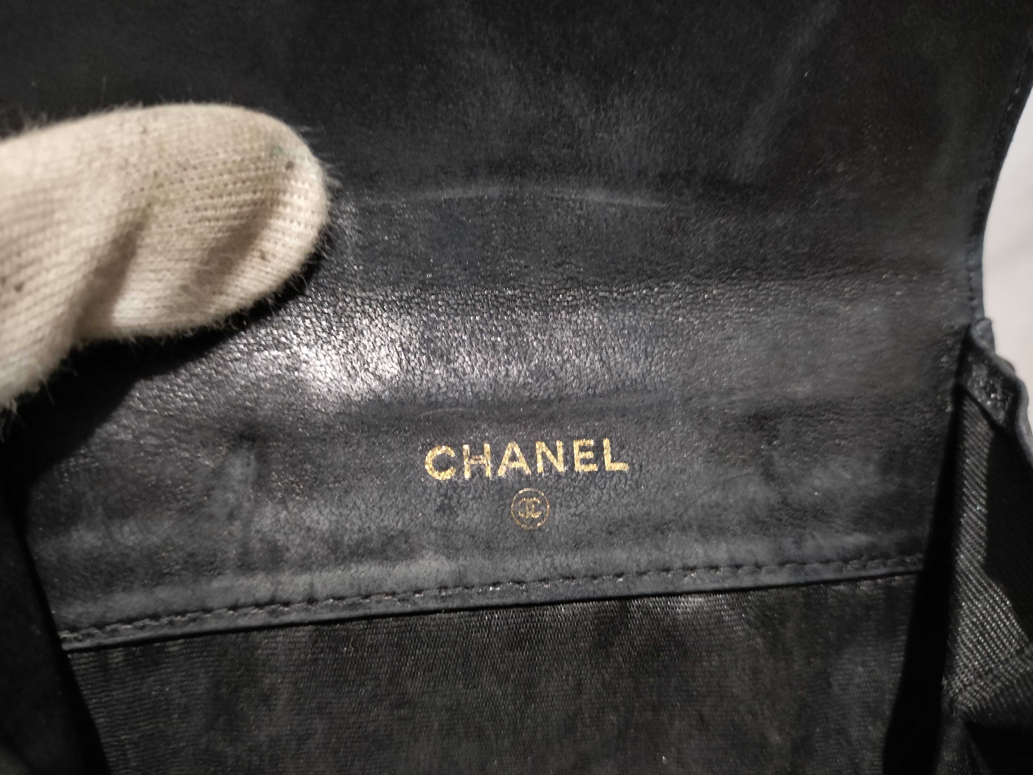 【水曜終了】(10228_0063)CHANEL エナメル 折り 財布 財布