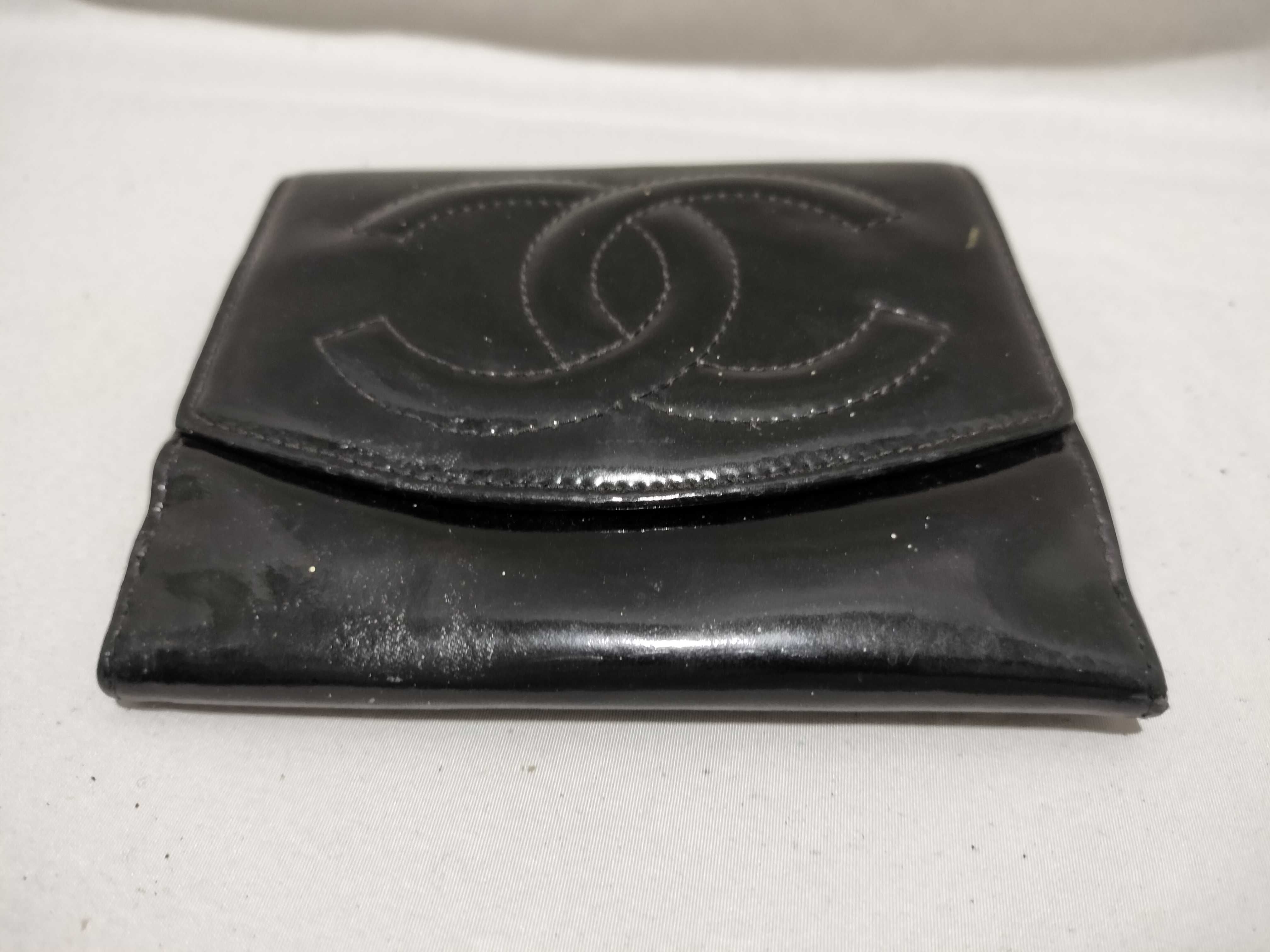 【水曜終了】(10228_0063)CHANEL エナメル 折り 財布 財布