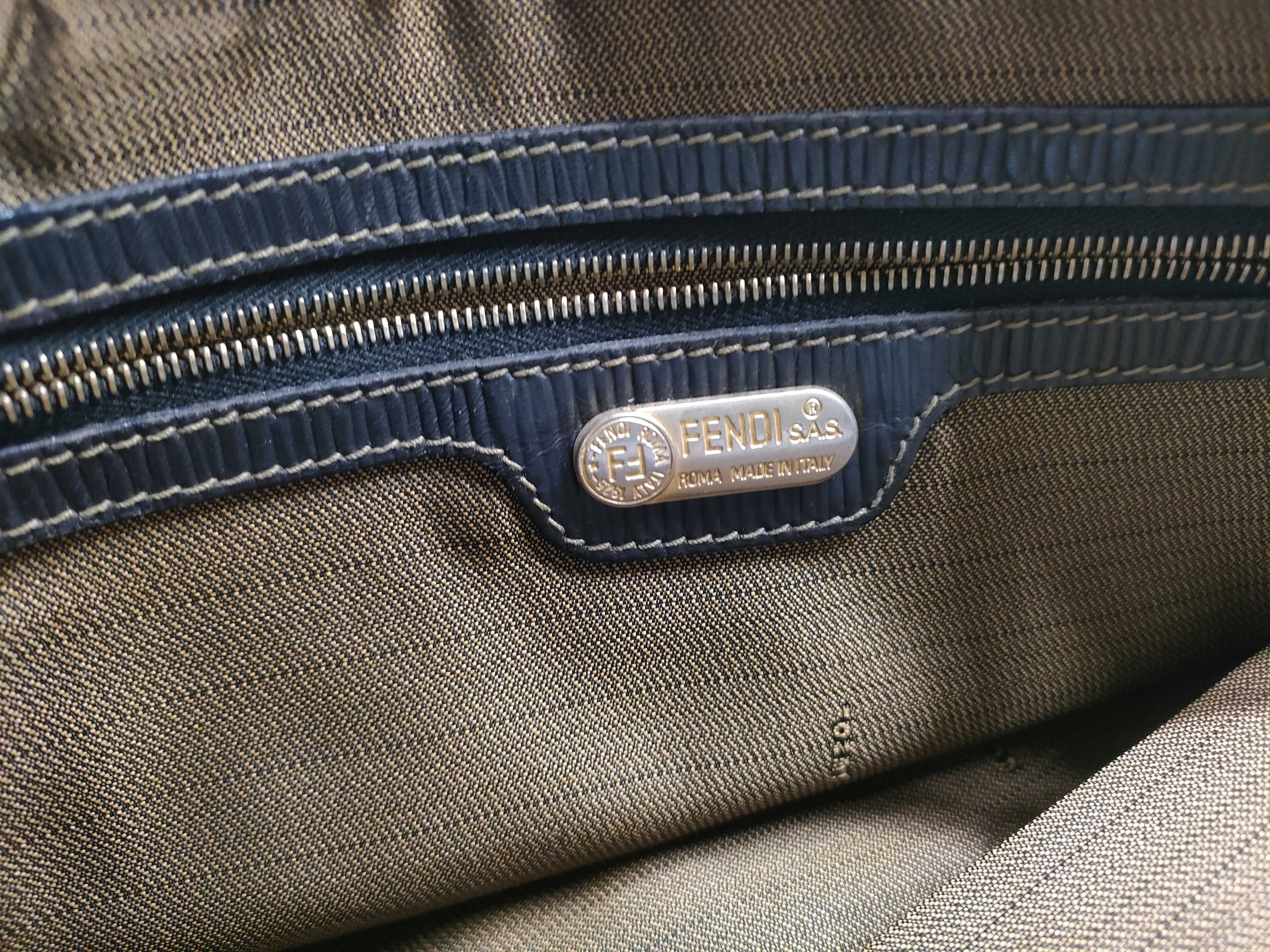 【水曜終了】(10230_0317)FENDI ズッカ柄 トート ハンドバッグ
