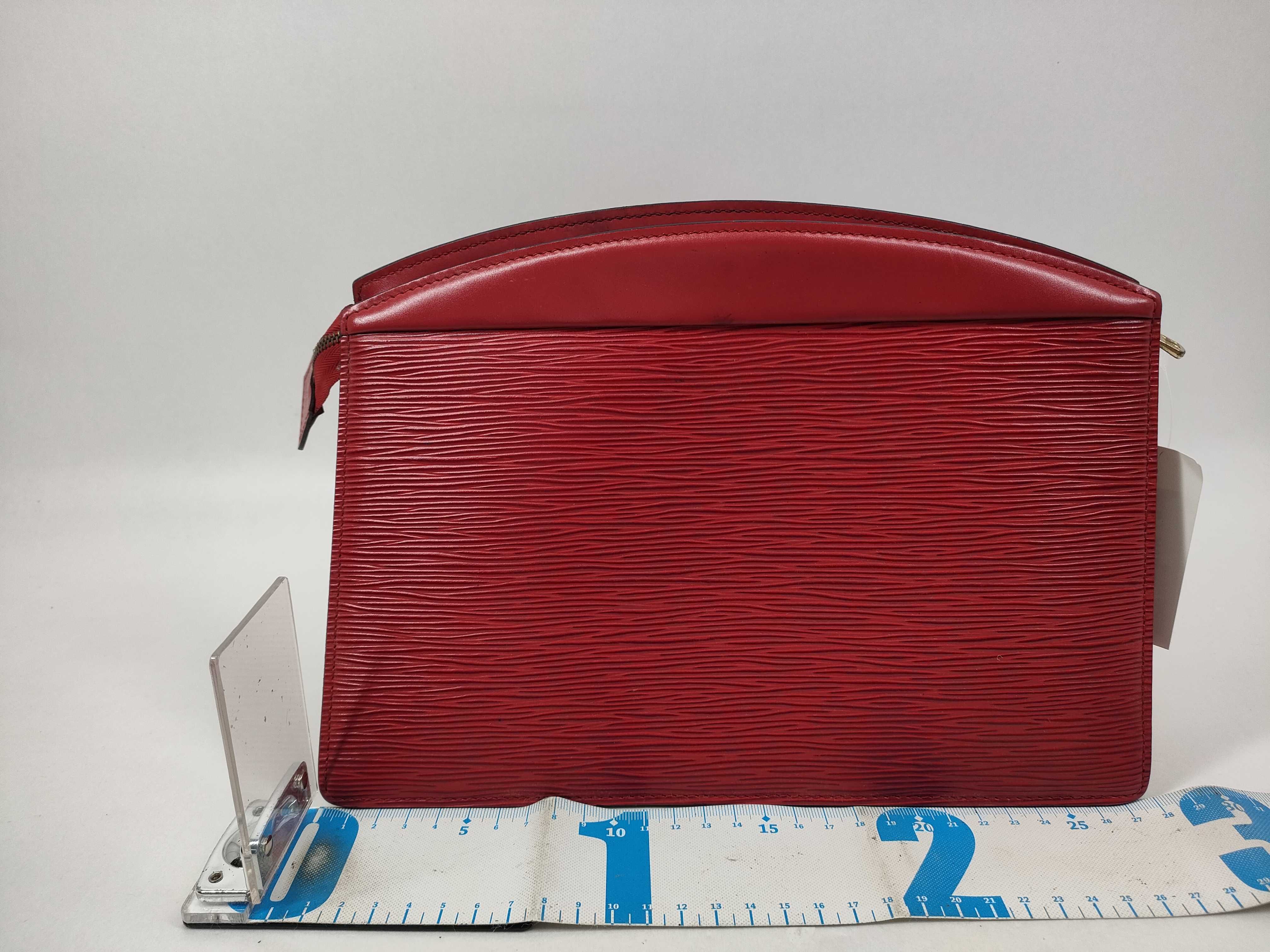 【水曜終了】(10223_0054)LOUIS VUITTON エピ トゥルースクレタ セカンドバッグ