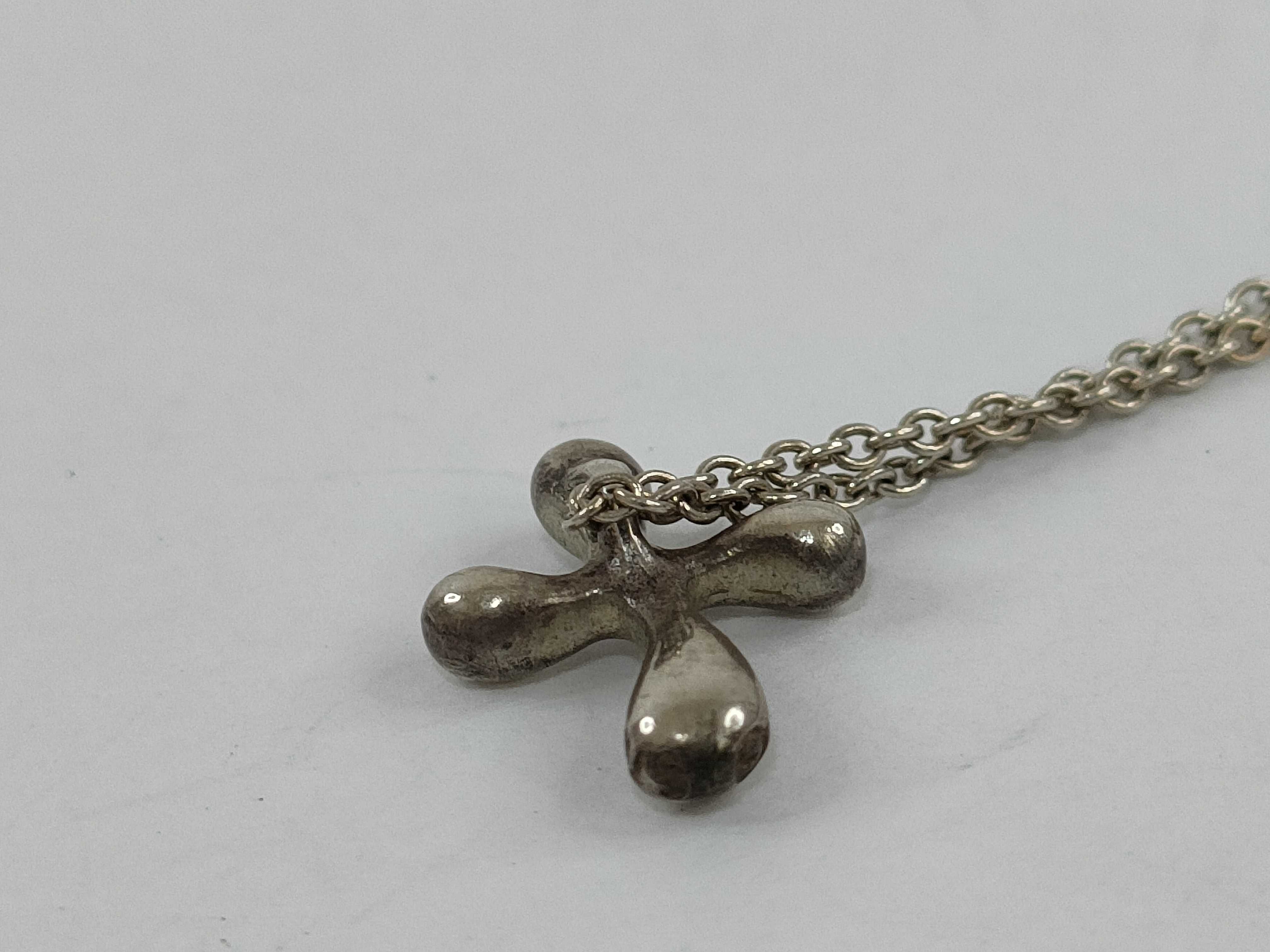 【水曜終了】(10221_0438)Tiffany&Co. クロスモチーフ ティアドロップ クロス SV925 ネックレス