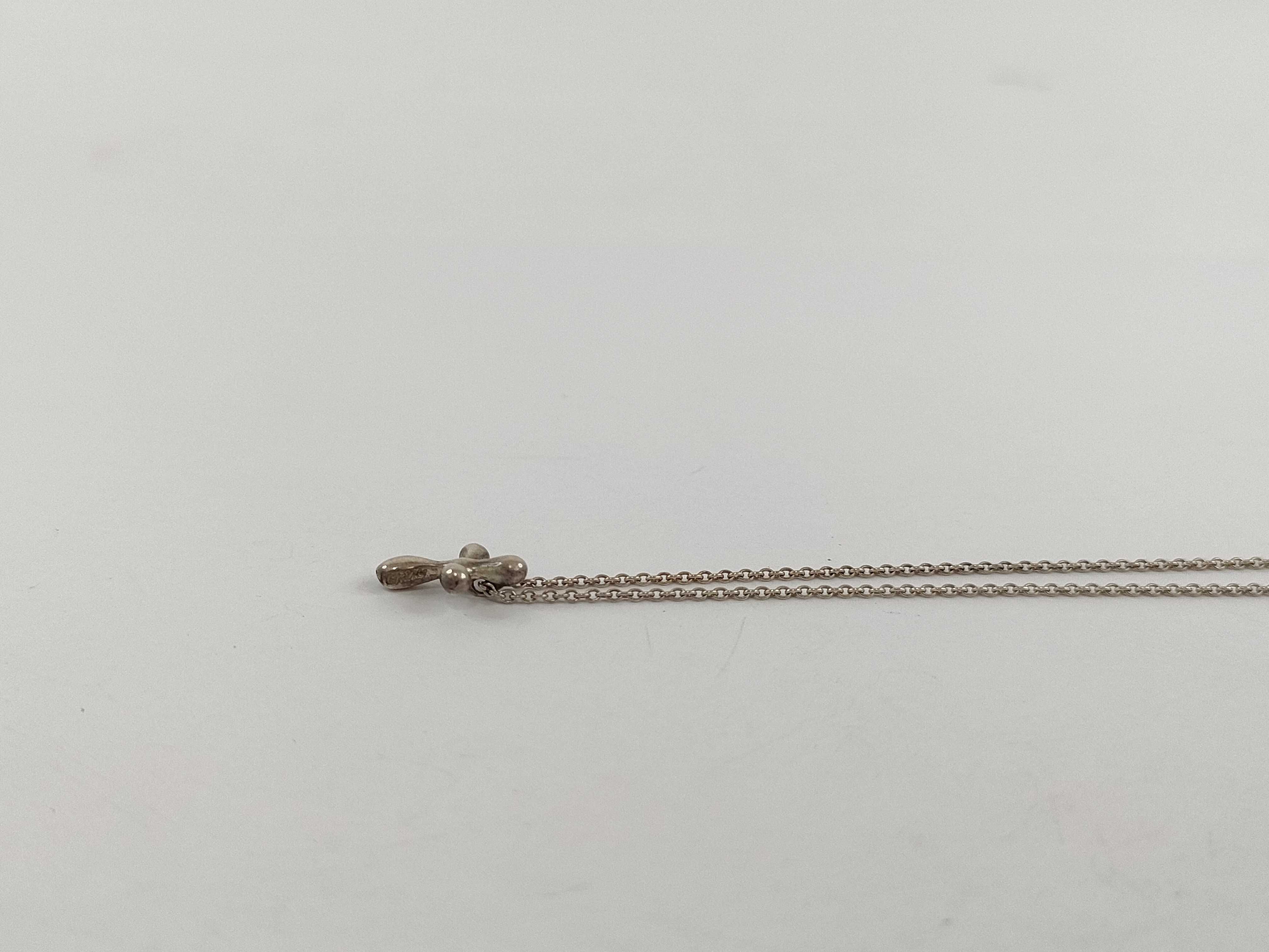 【水曜終了】(10221_0438)Tiffany&Co. クロスモチーフ ティアドロップ クロス SV925 ネックレス
