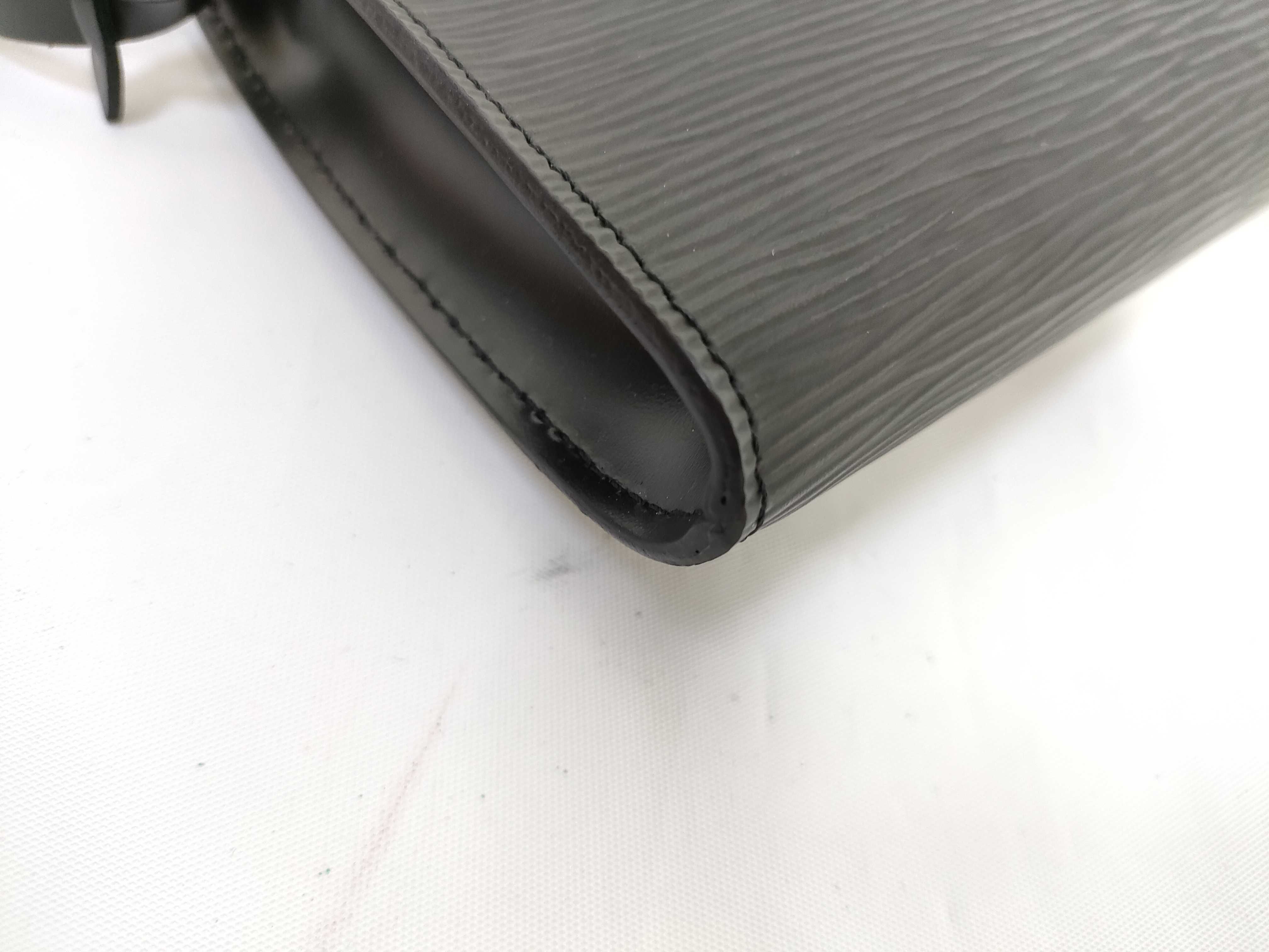 【水曜終了】(10218_0012)LOUIS VUITTON エピ ポシェット・アクセソワール ポーチ