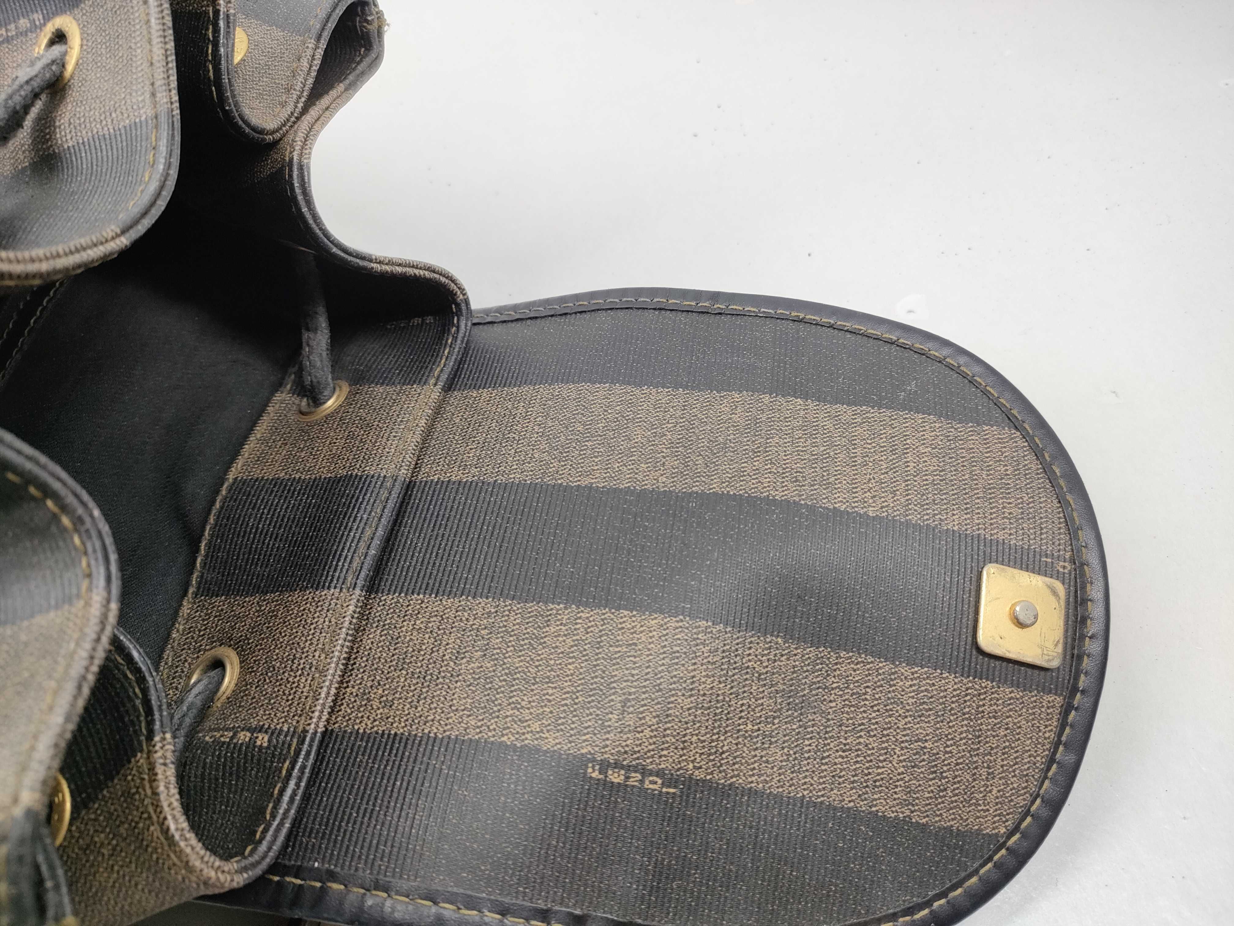【水曜終了】(10230_0354)FENDI ペカン柄 バックパック リュックサック