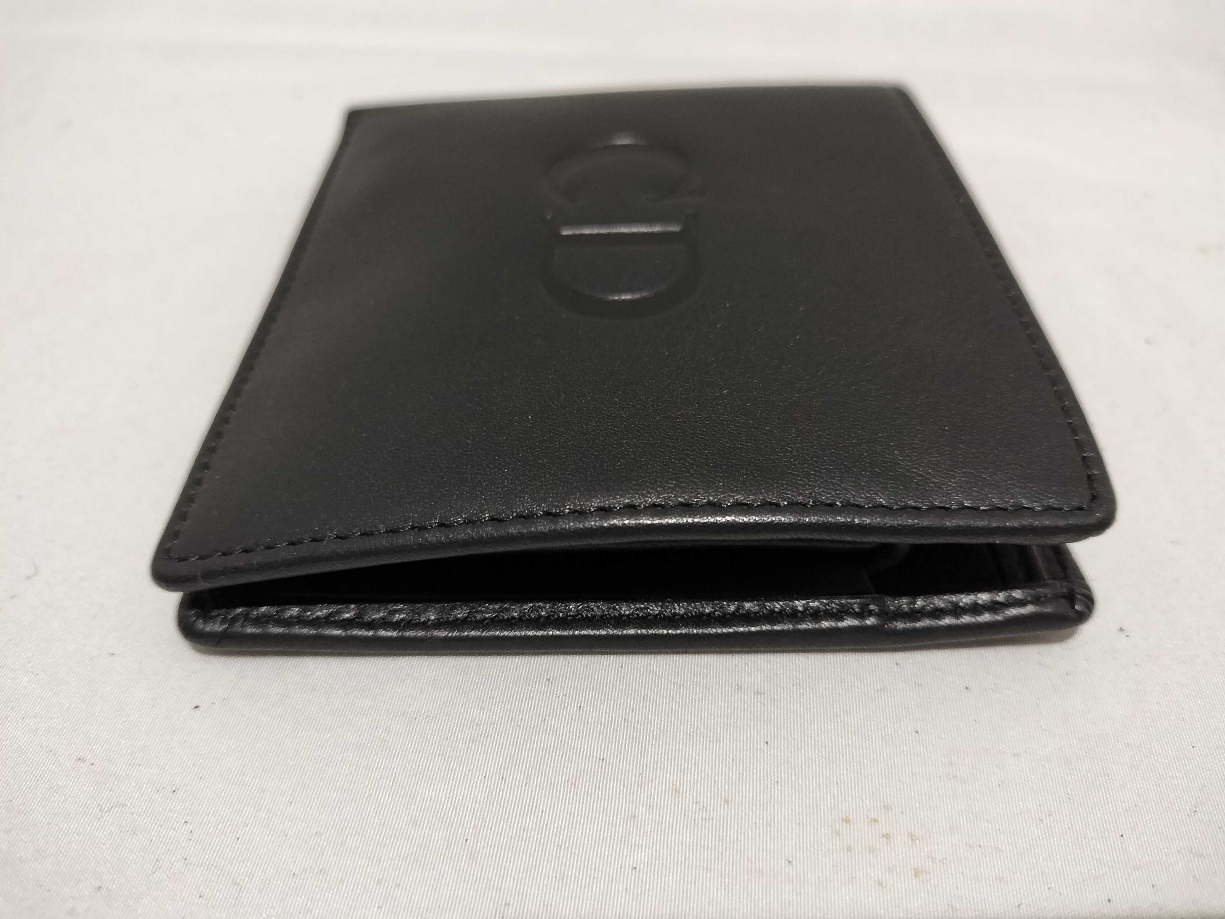 【水曜終了】(10221_0727)Dior レザー 二つ折り財布 CD 財布