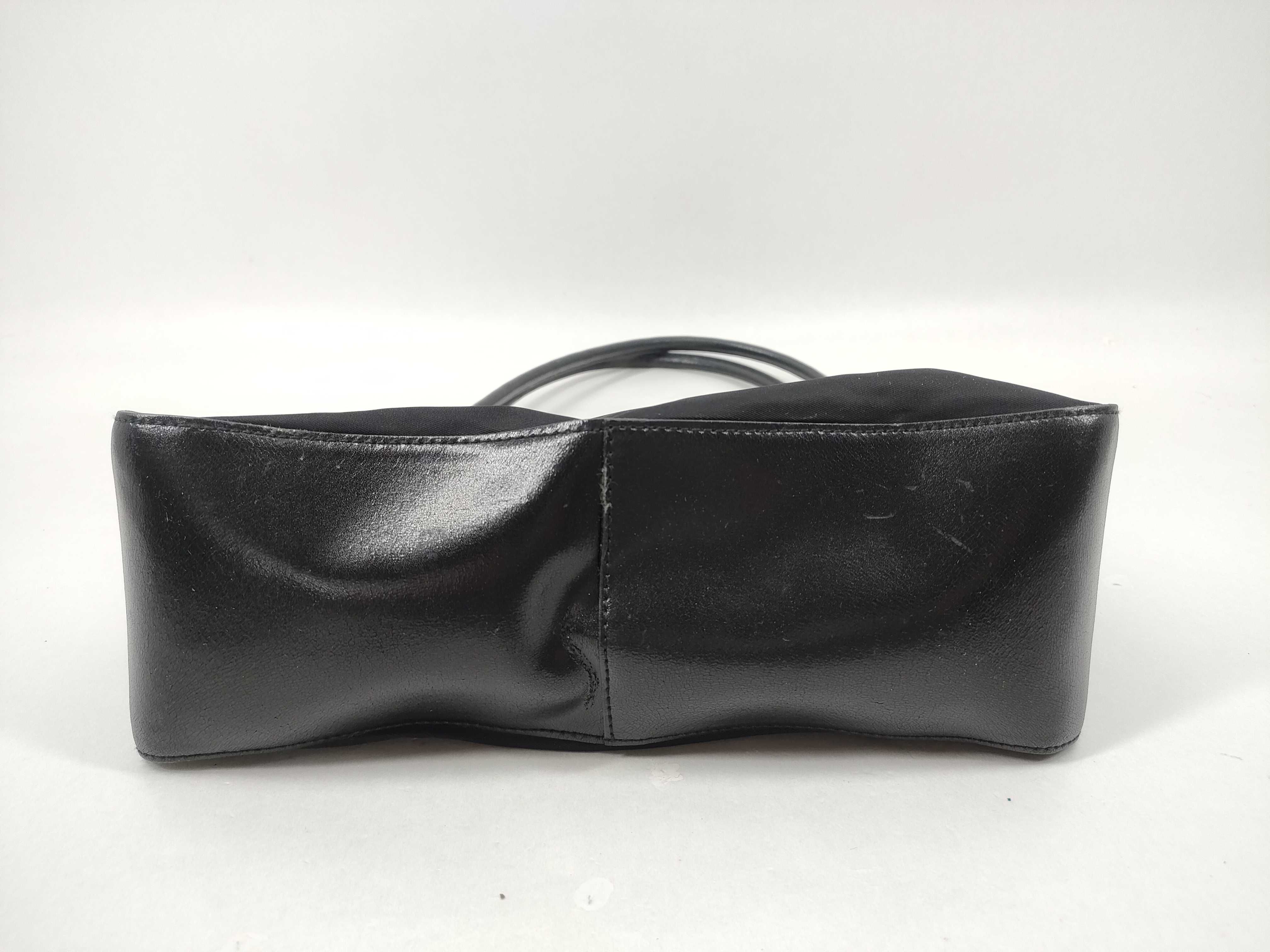 【水曜終了】(10230_0255)PRADA ナイロン ミニハンド ハンドバッグ