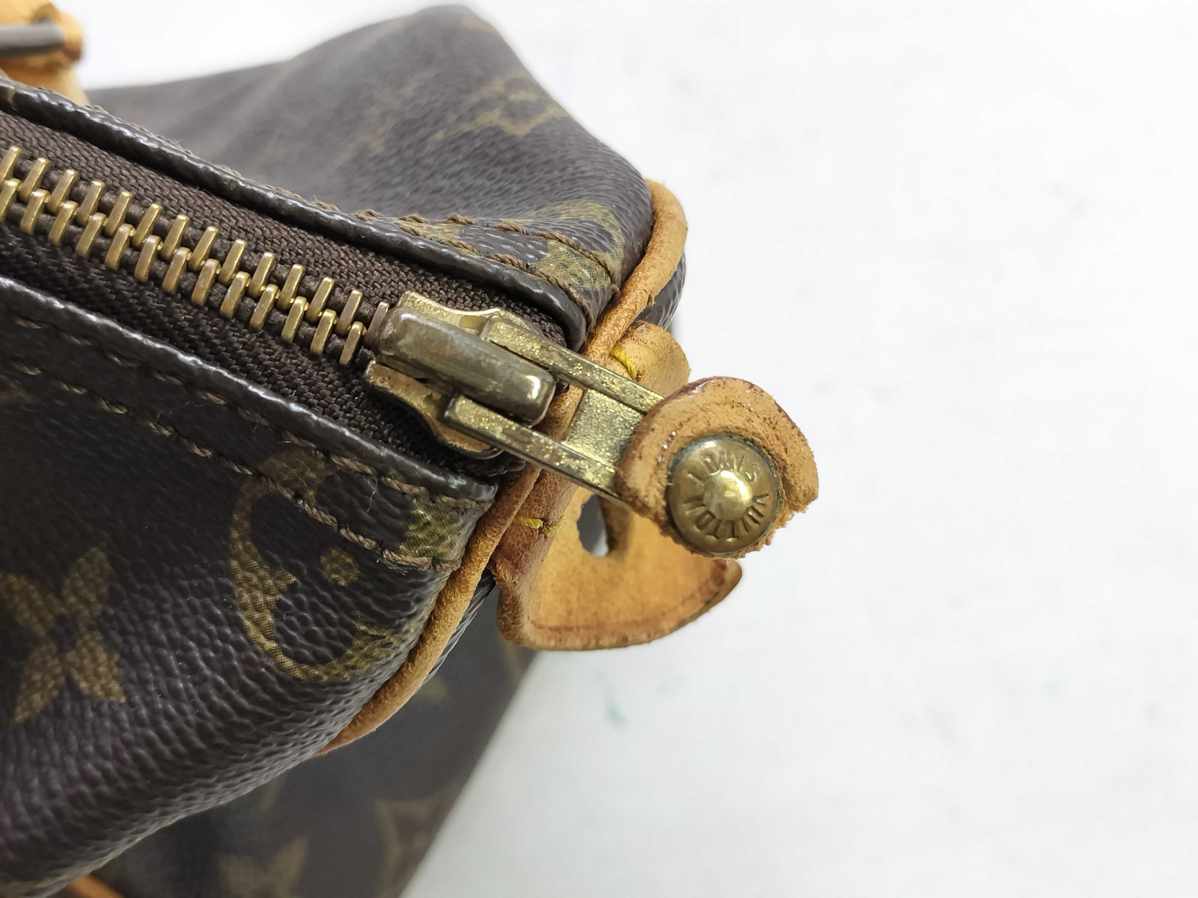 【水曜終了】(10218_0011)LOUIS VUITTON エピ M61857 ジッピーウォレット 財布