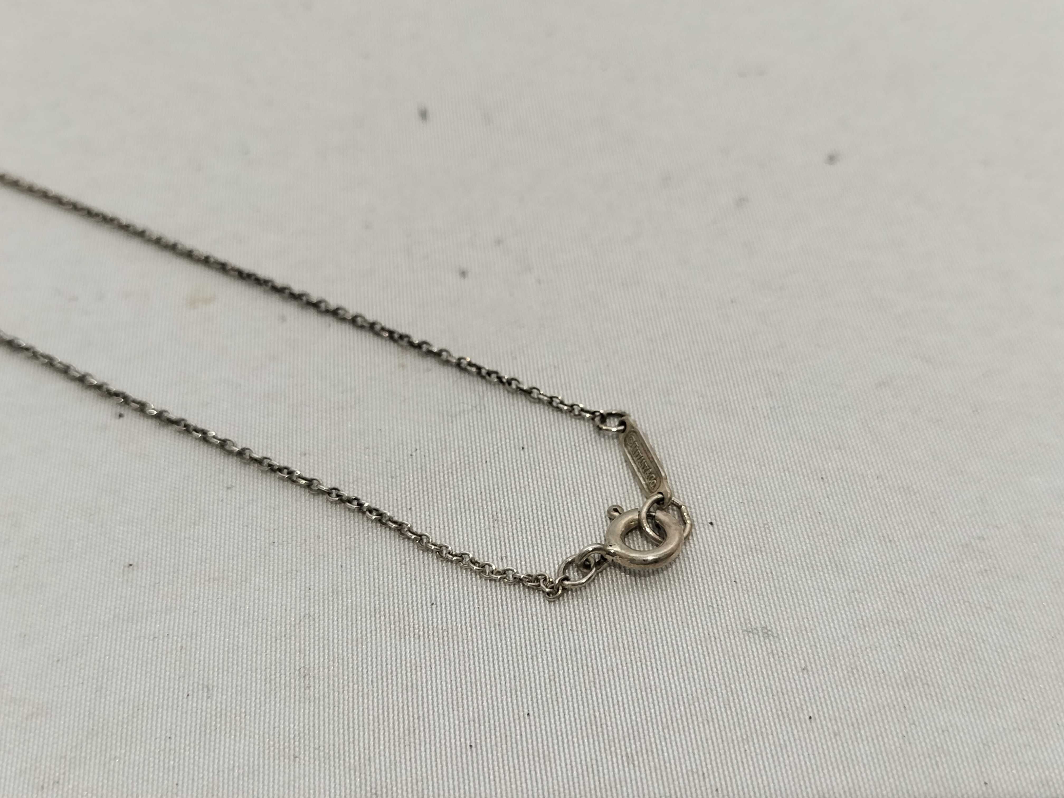 【水曜終了】(10221_0394)Tiffany&Co. リボンモチーフ 925刻印 ネックレス