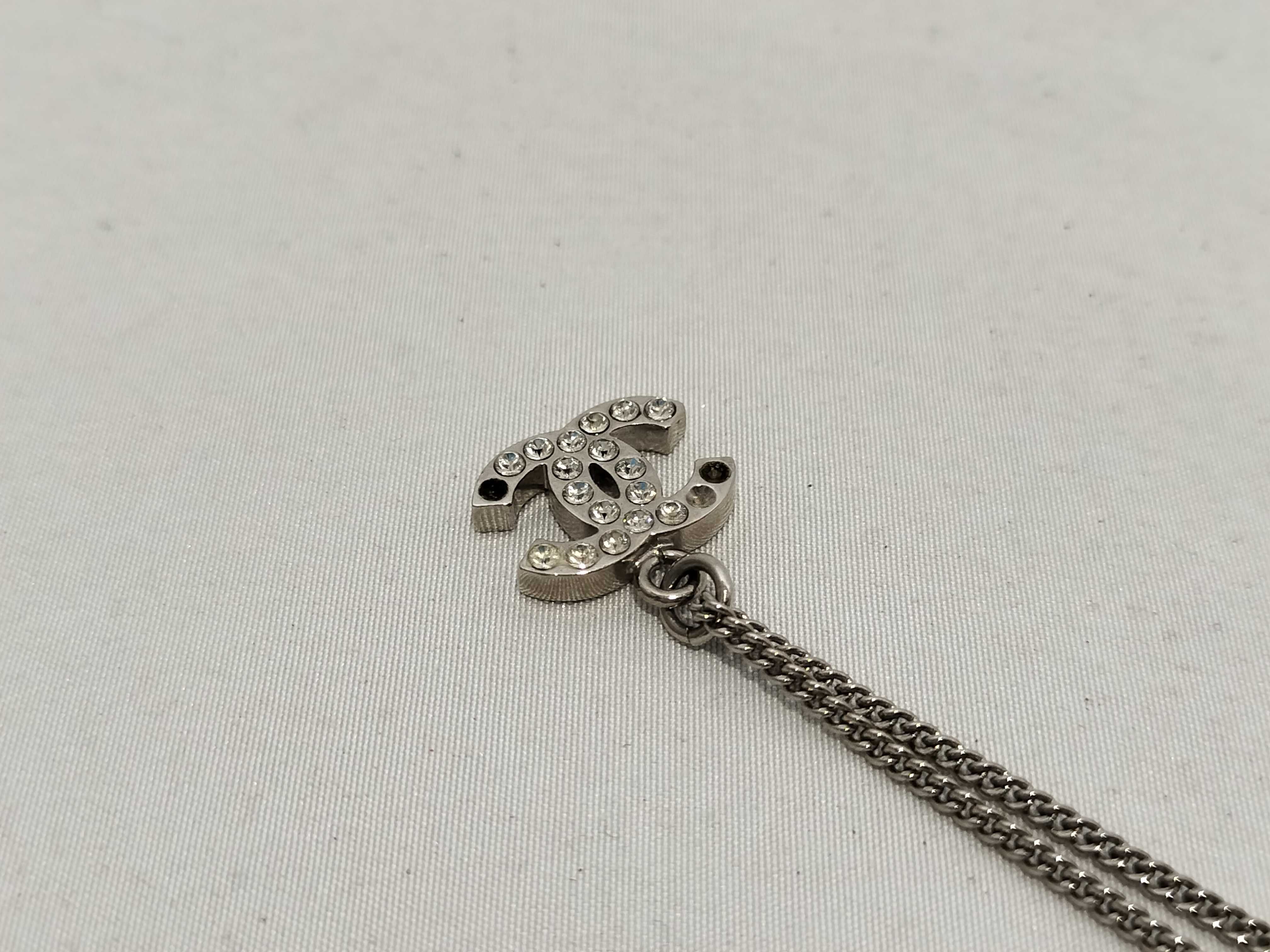 【水曜終了】(10228_0113)CHANEL ココマーク B11 V ネックレス ココ ラインストーン欠損有 ネックレス