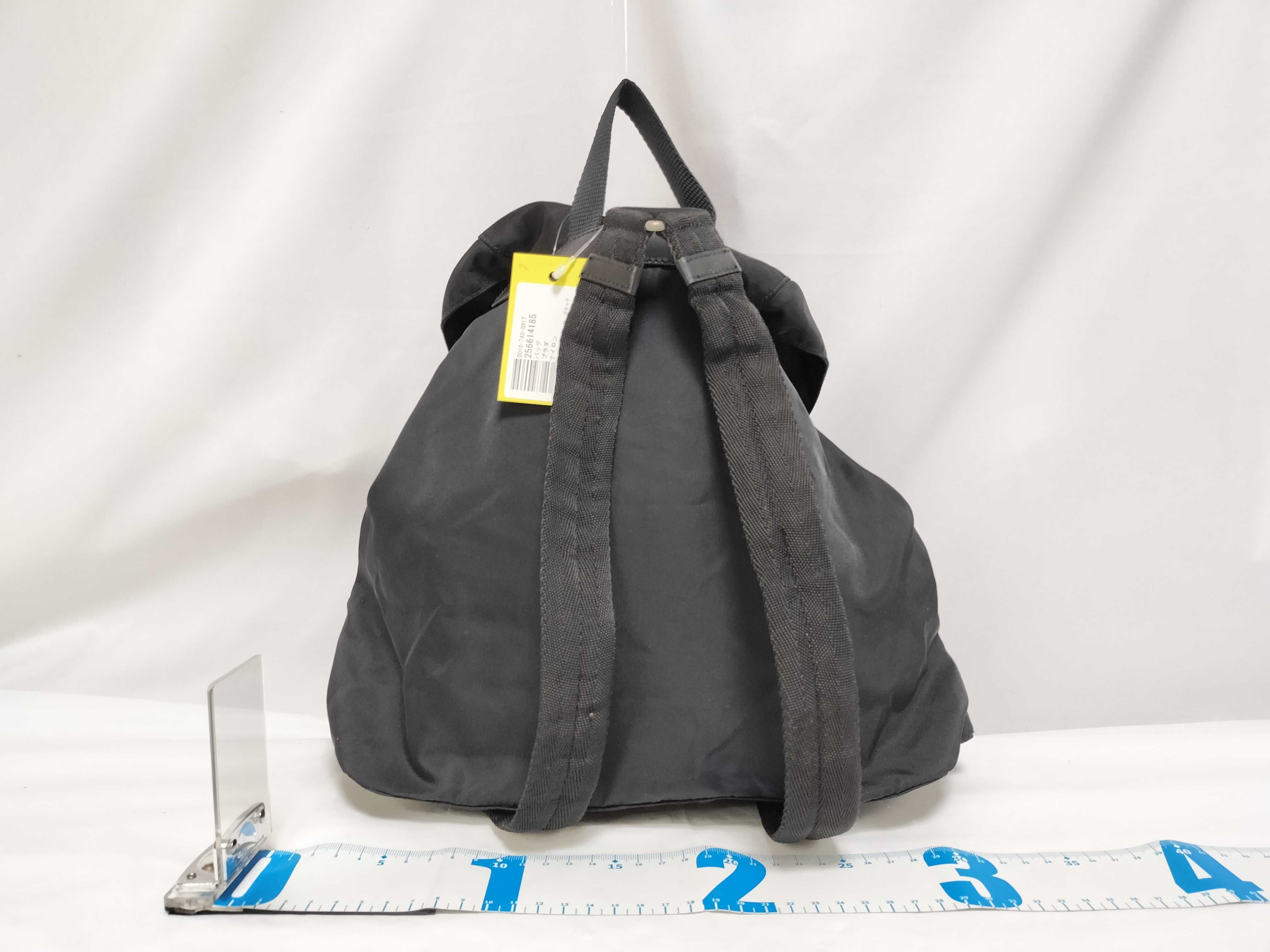 【水曜終了】(10220_0307)PRADA ナイロン ポケット付リュック ブラック リュックサック