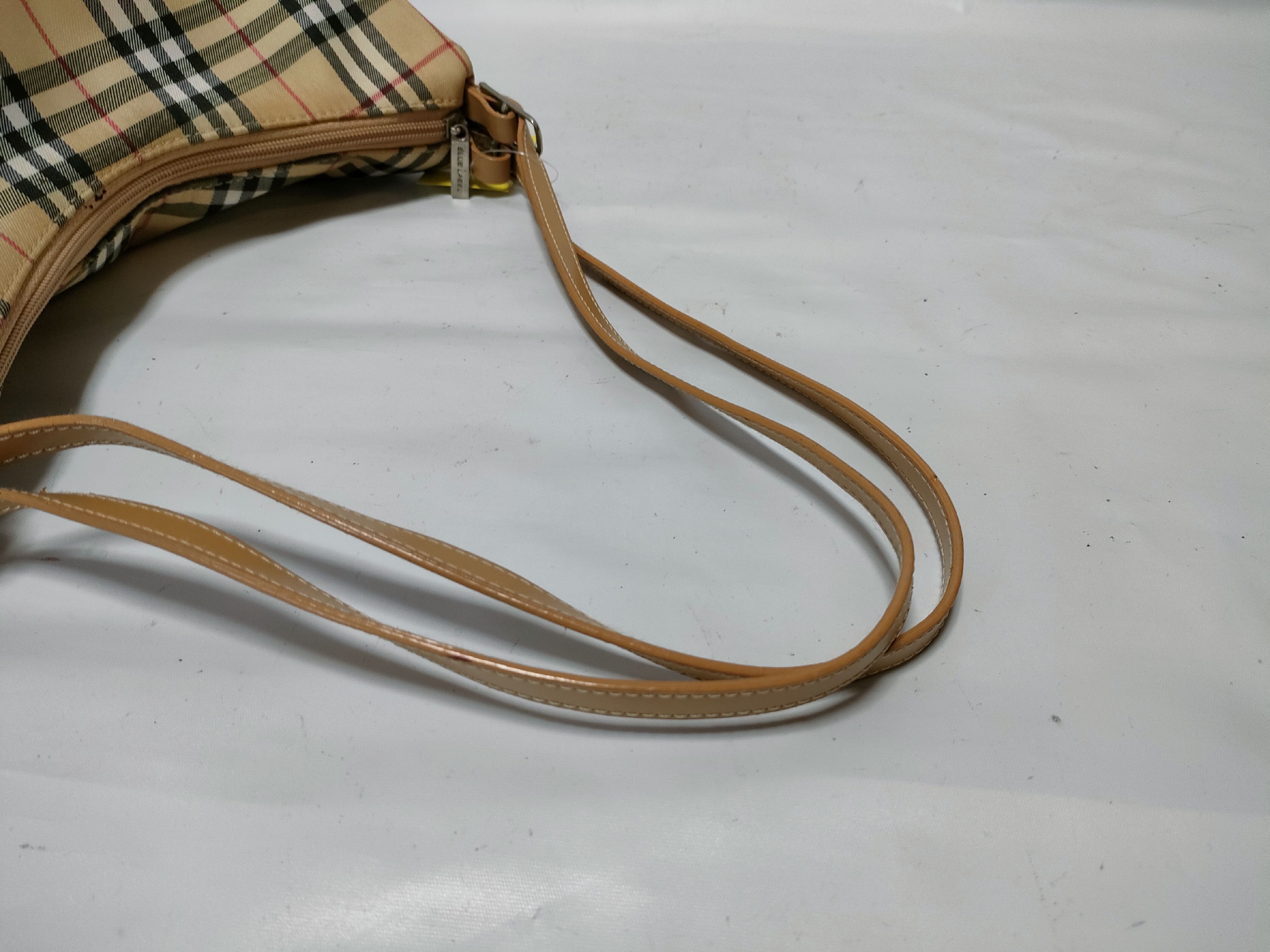 【水曜終了】(10220_0213)BURBERRY ナイロン ハンド ノバチェック トートバッグ