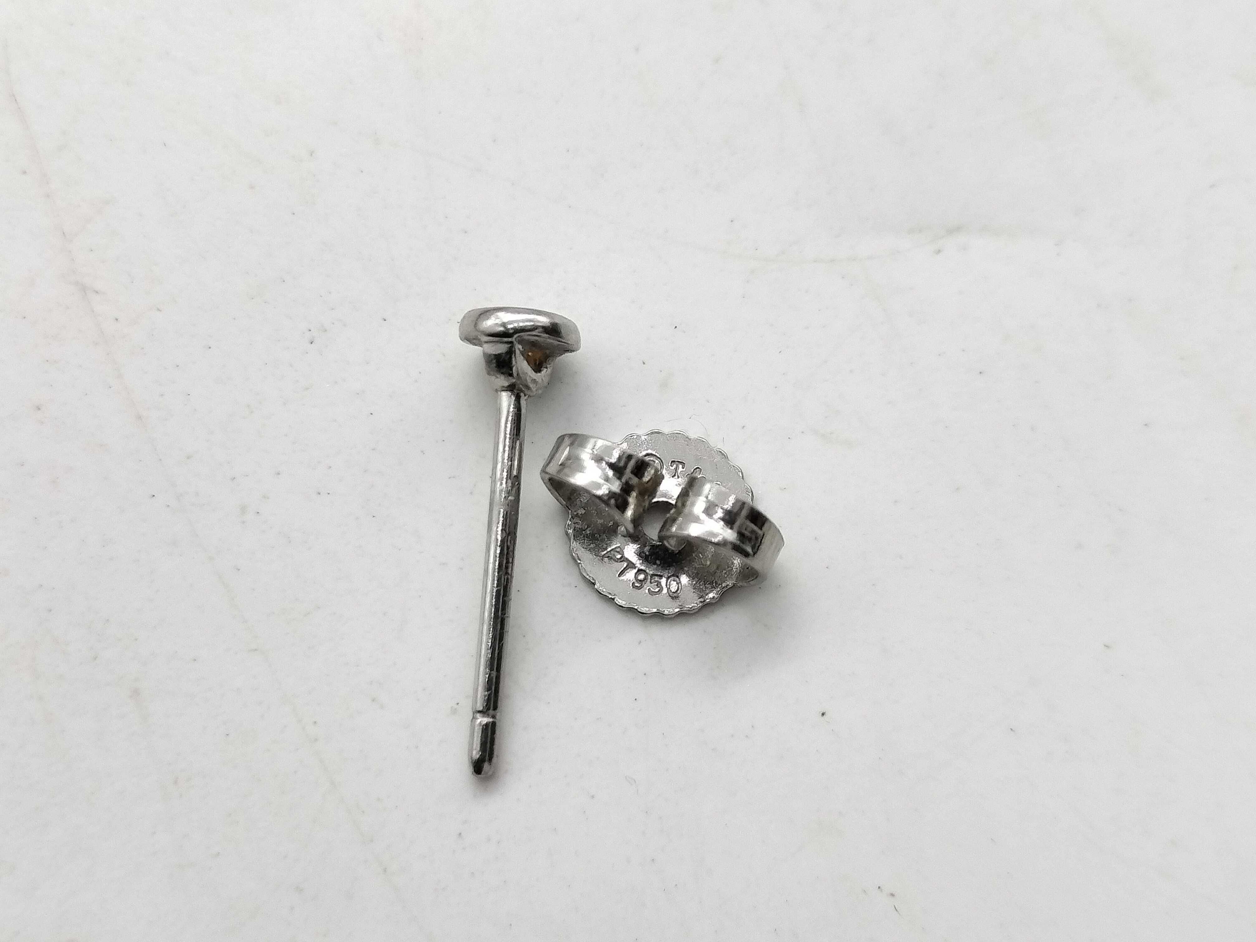 【水曜終了】(10221_0411)Tiffany&Co. バイザヤード 1.2g ピアス